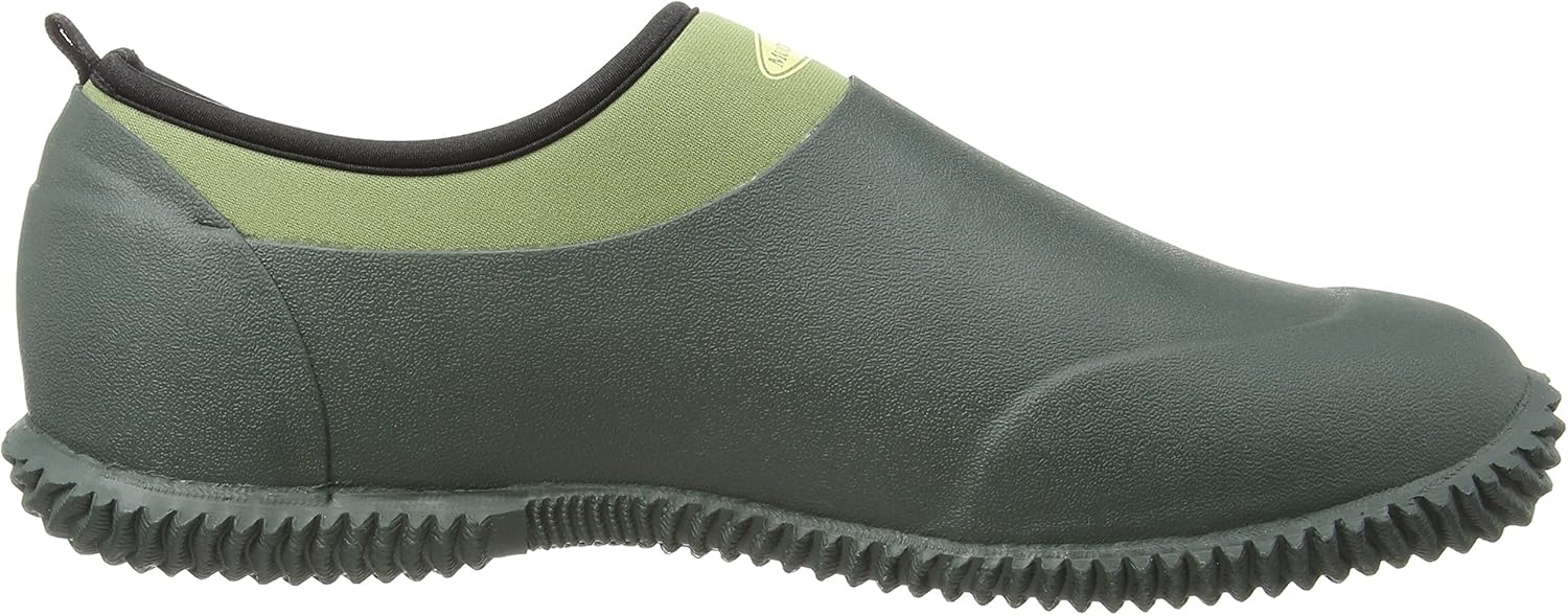 muck boots garden clogs