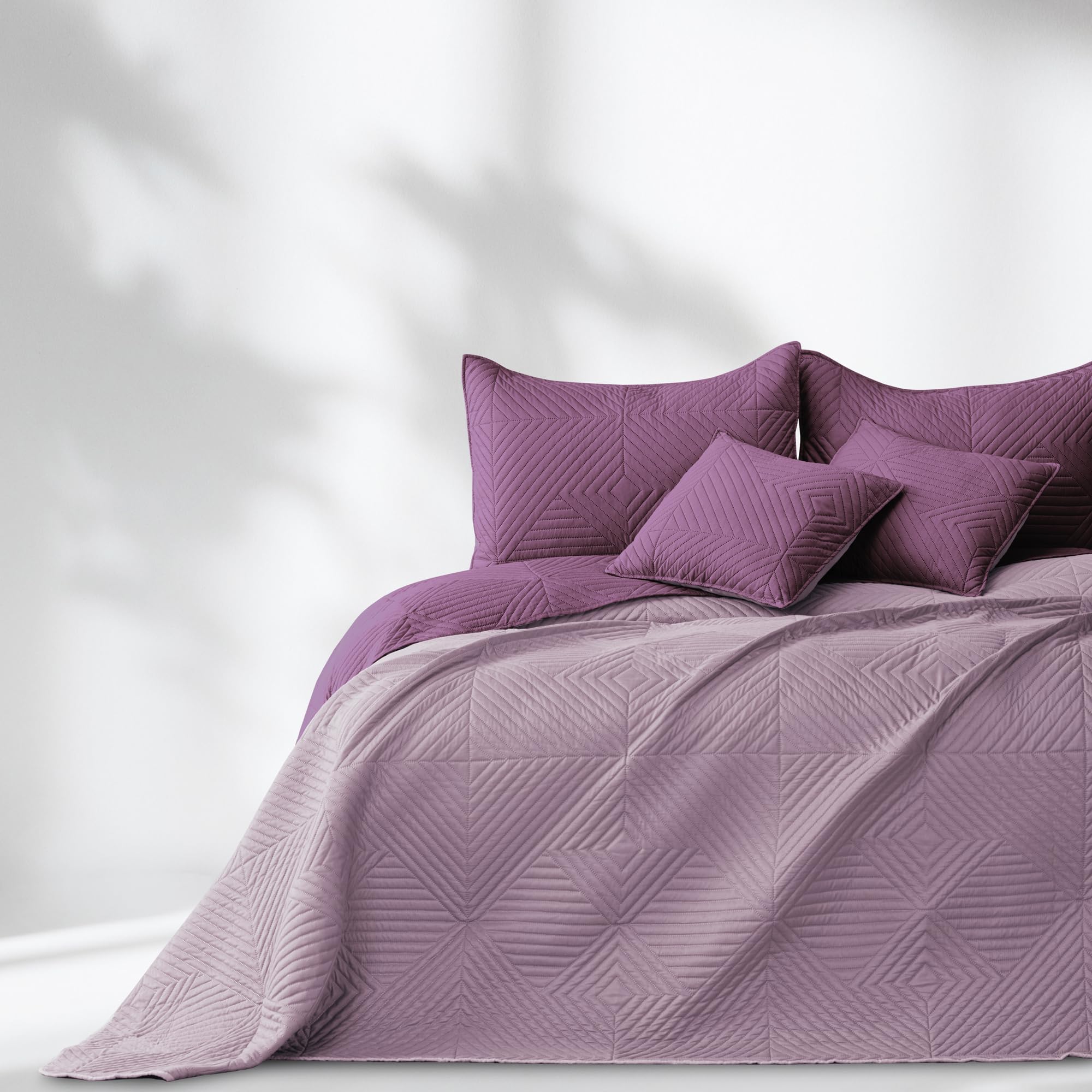 AmeliaHome Colcha de Color Morado Lila 170 x 270 cm, Colcha Doble Cara Ultrasonic Acolchado poliéster Softa
