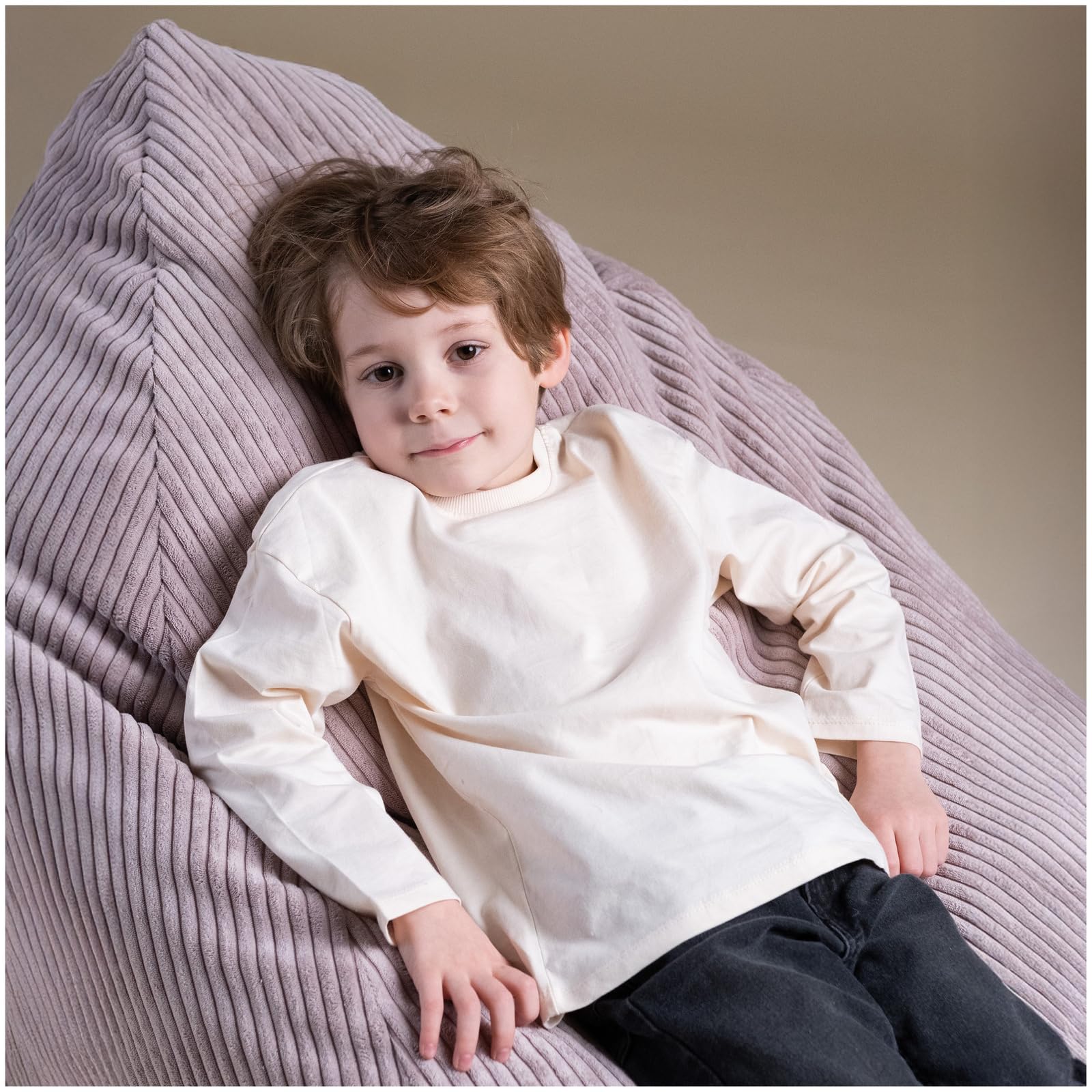 MISIOO Pouf en velours côtelé de qualité supérieure, ergonomique, pour enfant à partir de 12 mois, pouf confortable pour chambre d'enfant, avec rembourrage léger en polystyrène