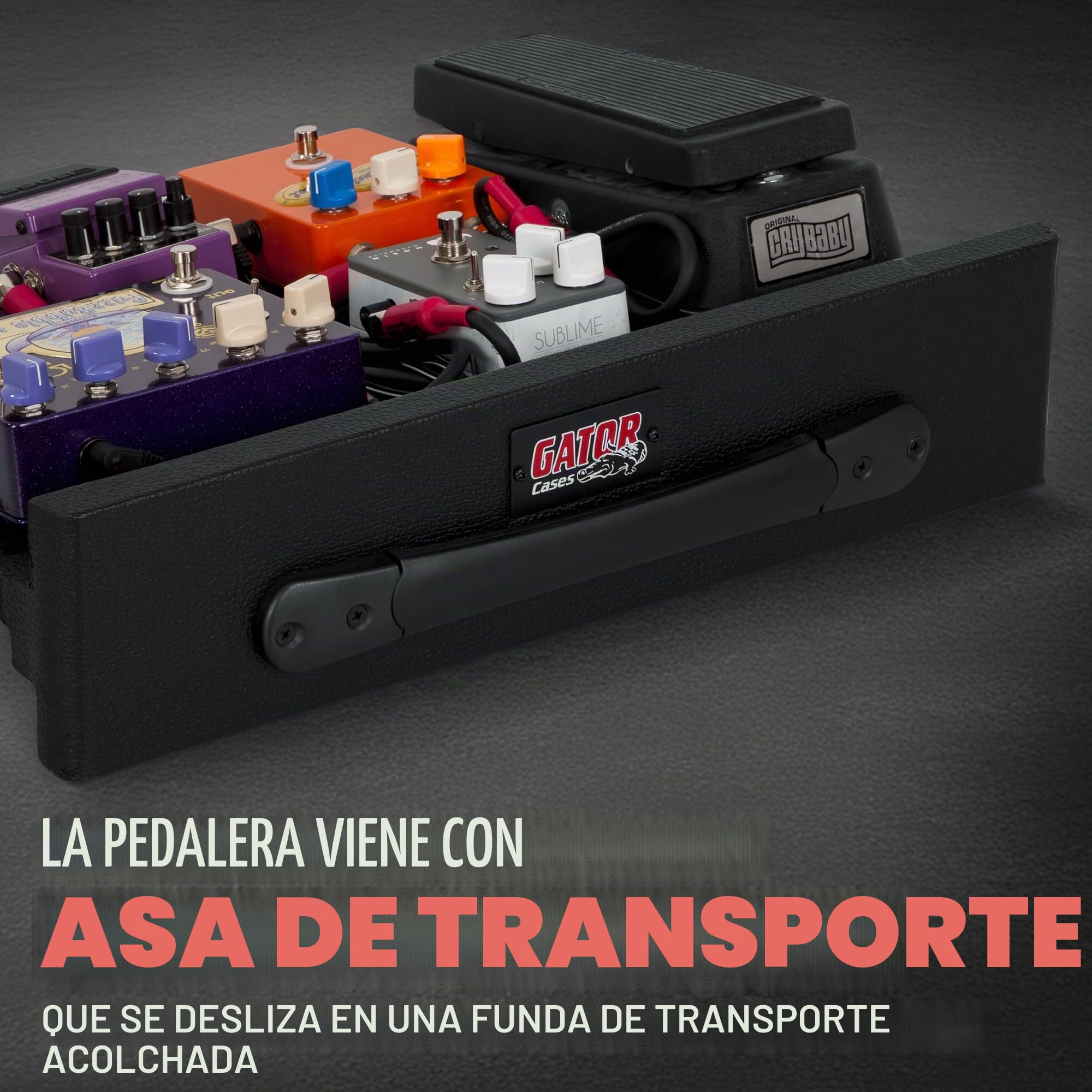 Gator Cases Pedalboard de Madera con Bolsa de Nylon y Bolsillo Externo. 18 x 12" (GPT-BLACK)