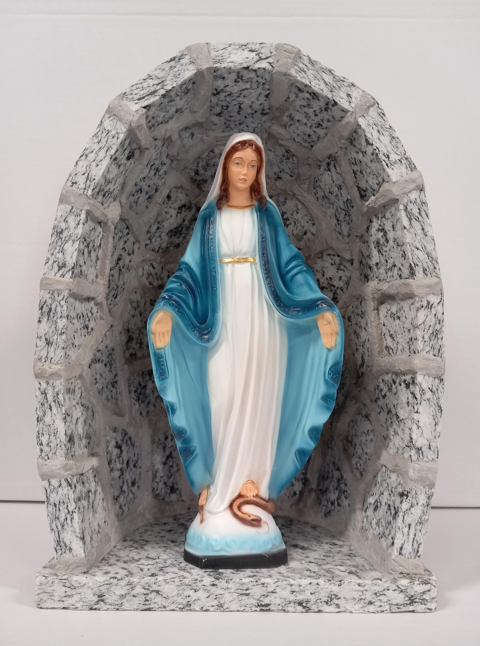Generico ArteSacraCaravaggio Grotta artigianale in granito grigio cm 37 x 27 con statua della Madonna Miracolosa cm 30 in marmo resina di produzione artigianale italiana, per esterni