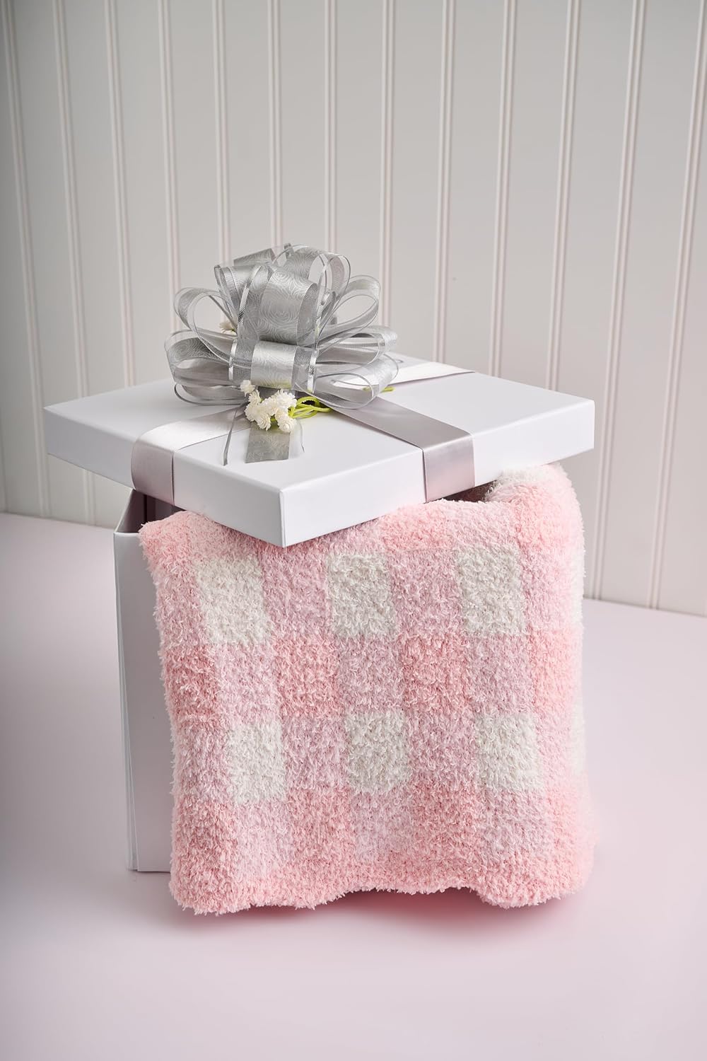 Mud Pie Children's Pink Gingham Chenille Blanket - Image 4