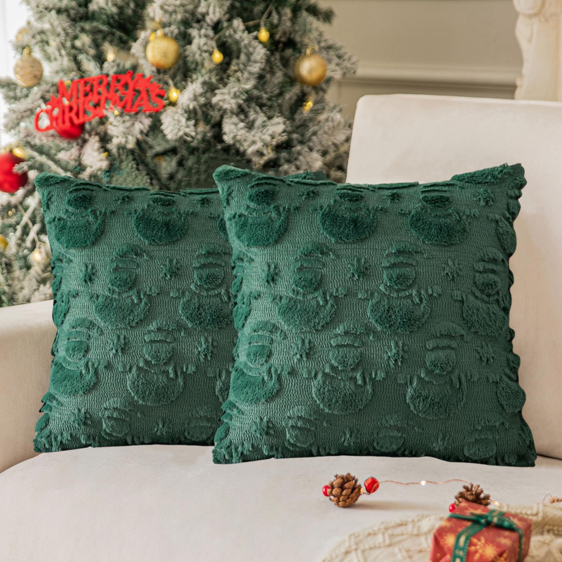 Pack of 2 Christmas Cushion Covers, Xmas Faux Fur Throw Pillow Cover Fluffy Soft Decorative with Snowflake, Christmas Tree and Elk Patterns Square Pillow Cases for Sofa Bedroom (Green-d, 50 x 50 cm)