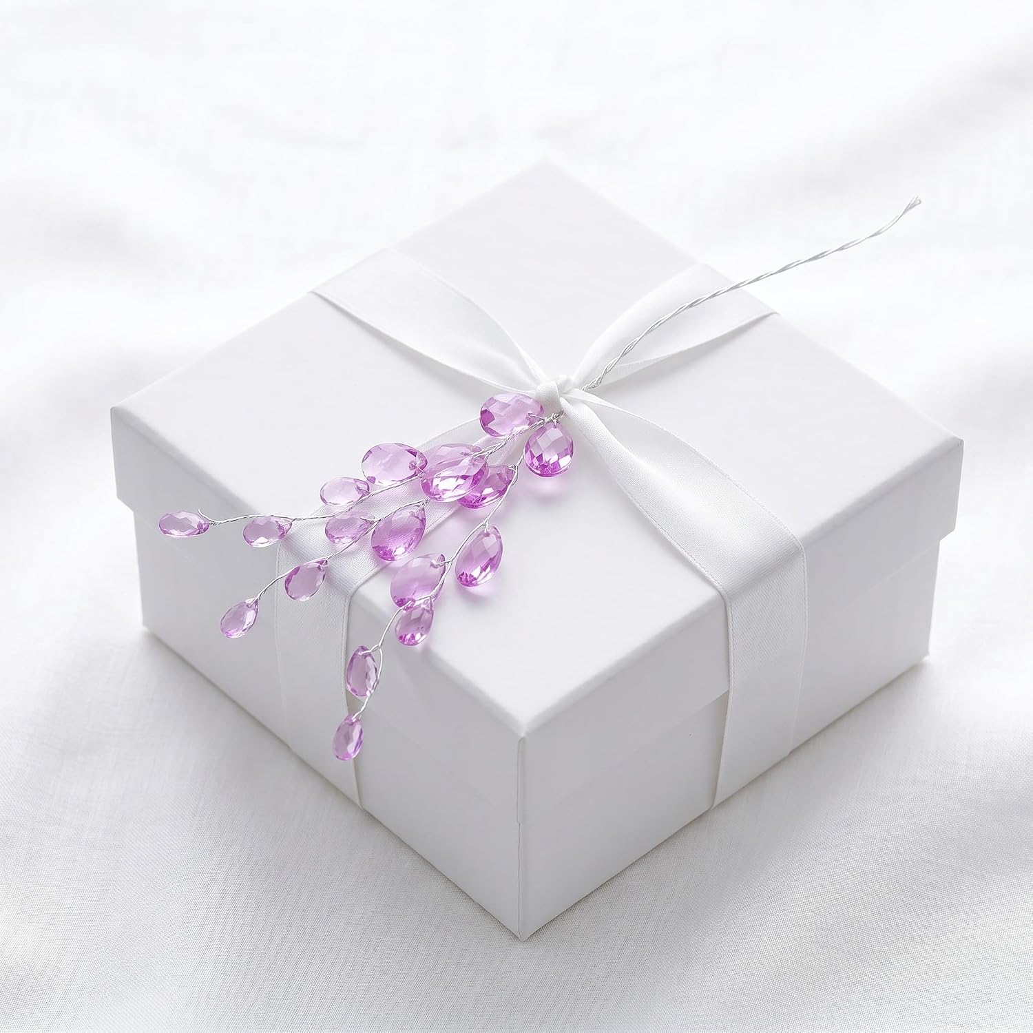 UKCOCO 30PCS Crystal Flower Stem Branches, Purple Acrylic Crystal Floral Stems, Clear Artificial Bead Drop Bouquets, Glitter Floral Acrylic Picks for Wedding, DIY Christmas