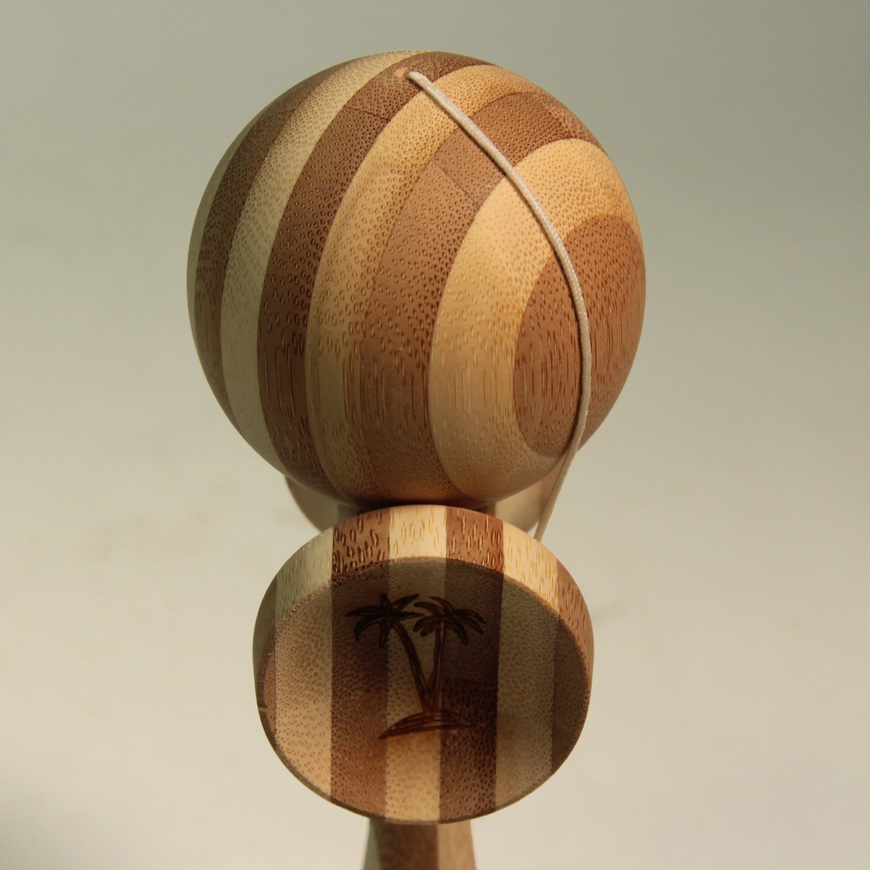 Bahama Kendama Bamboo - Quality Kendama - Free Extra String