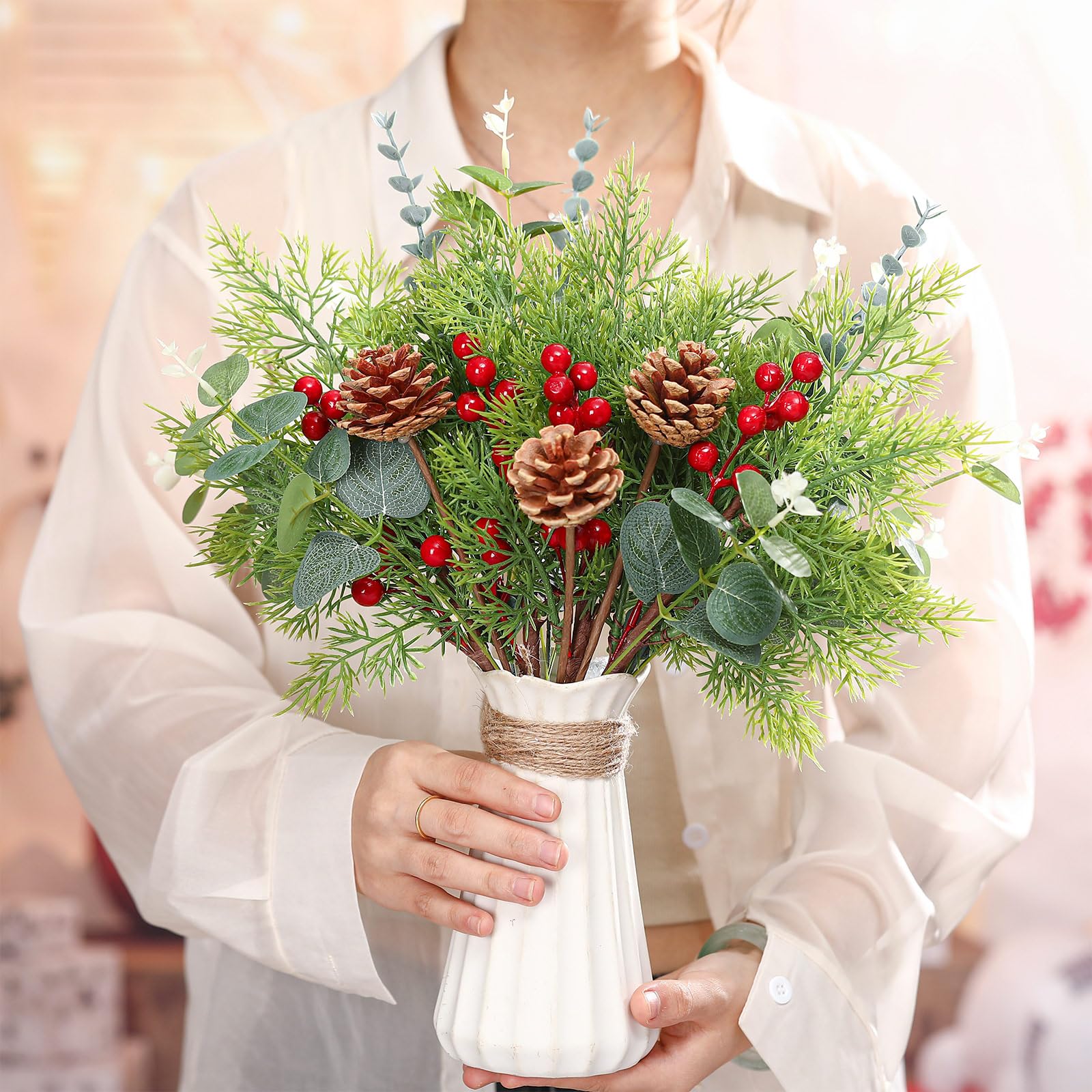 Künstliche Weihnachtsstiele, künstliche Tannenzweige gemischte Weihnachtszedernnadeln, Zapfen, Eukalyptusblätter, rote Beerenstiele für Weihnachten, Zuhause, Vase, Tischdekoration, 20 Stück