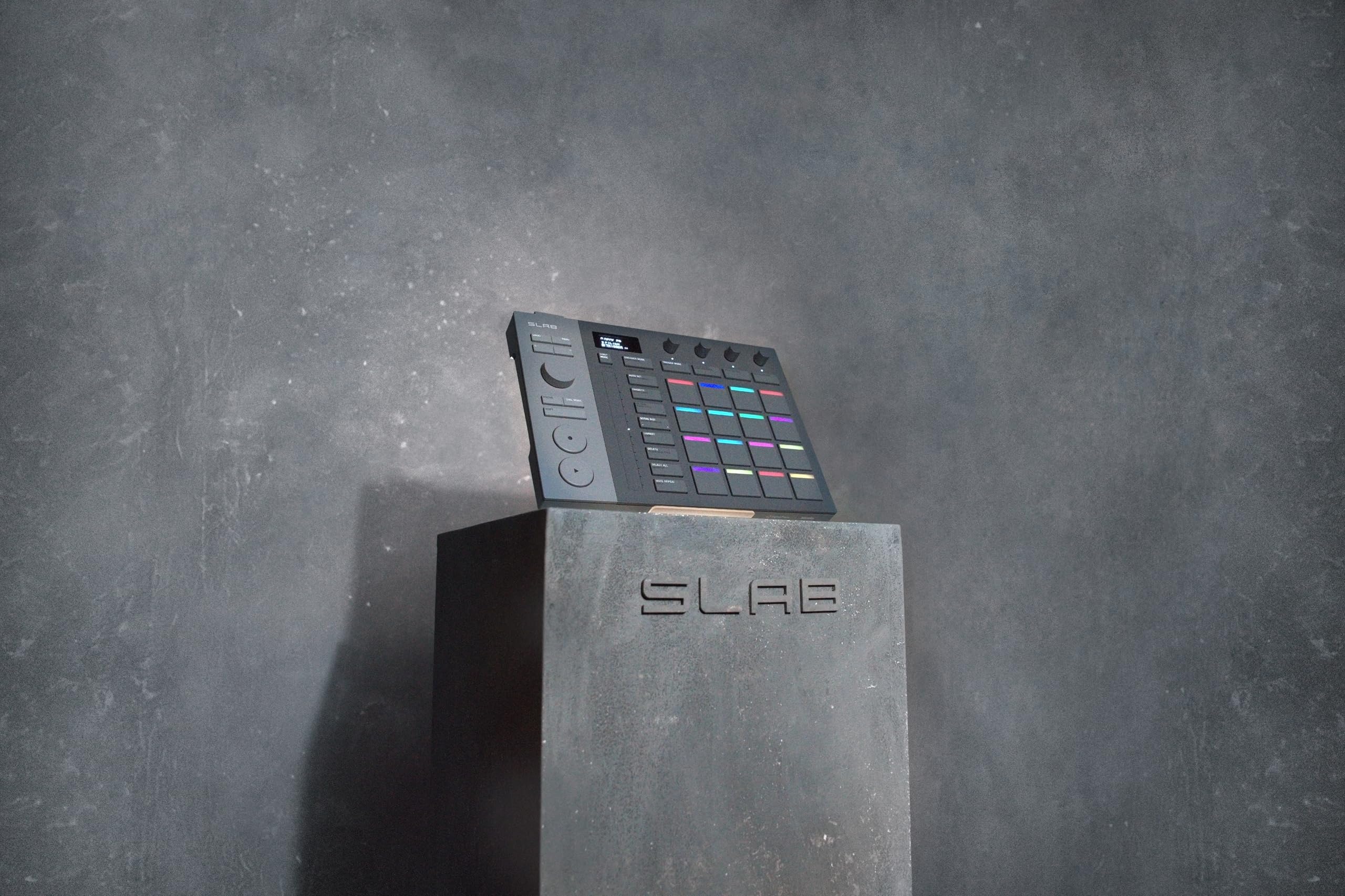 AlphaTheta SLAB – The Ultimate Controller for Serato Studio