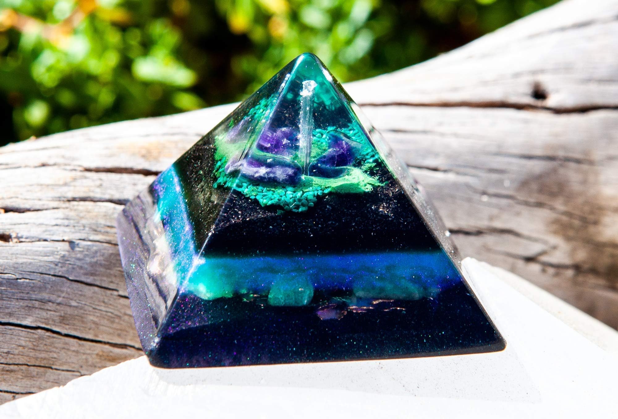 Orgone Pyramid Energy Generator Malachite Shungite Pyramid for Emf Protection Detoxification Meditation Healing Chakra