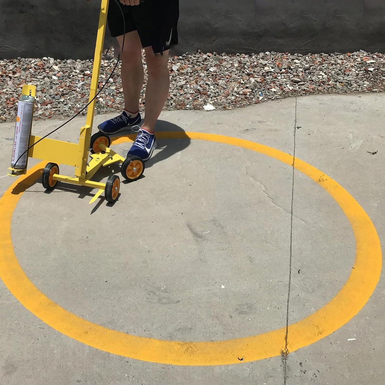 Macchina per la marcatura delle linee, strumento di verniciatura a spruzzo, linee personalizzabili da 5-15 cm, per creare linee, archi, linee a S e cerchi, per campi da pickleball da basket