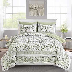 Floral Queen Comforter Set, 7 Piece Bed in a Bag Queen Size Green Flowers on White Botanical Bedding Set, Soft Microfiber Bedding Comforter Sets with Sheets for All Season