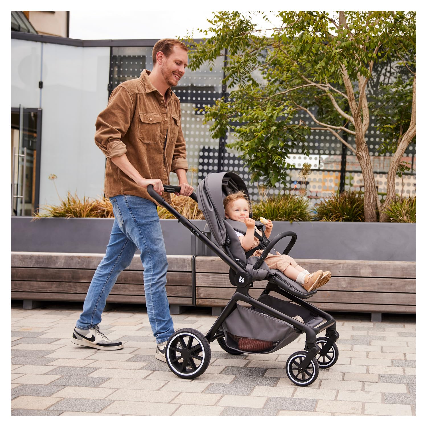 hauck Move N Care, Mocha - Passeggino Bidirezionale e Reclinabile dalla Nascita a 22 kg con Cappottina XL, Ruote di Gomma Ammortizzate - Manubrio Regolabile in Altezza, Adattatore Ovetto Incluso