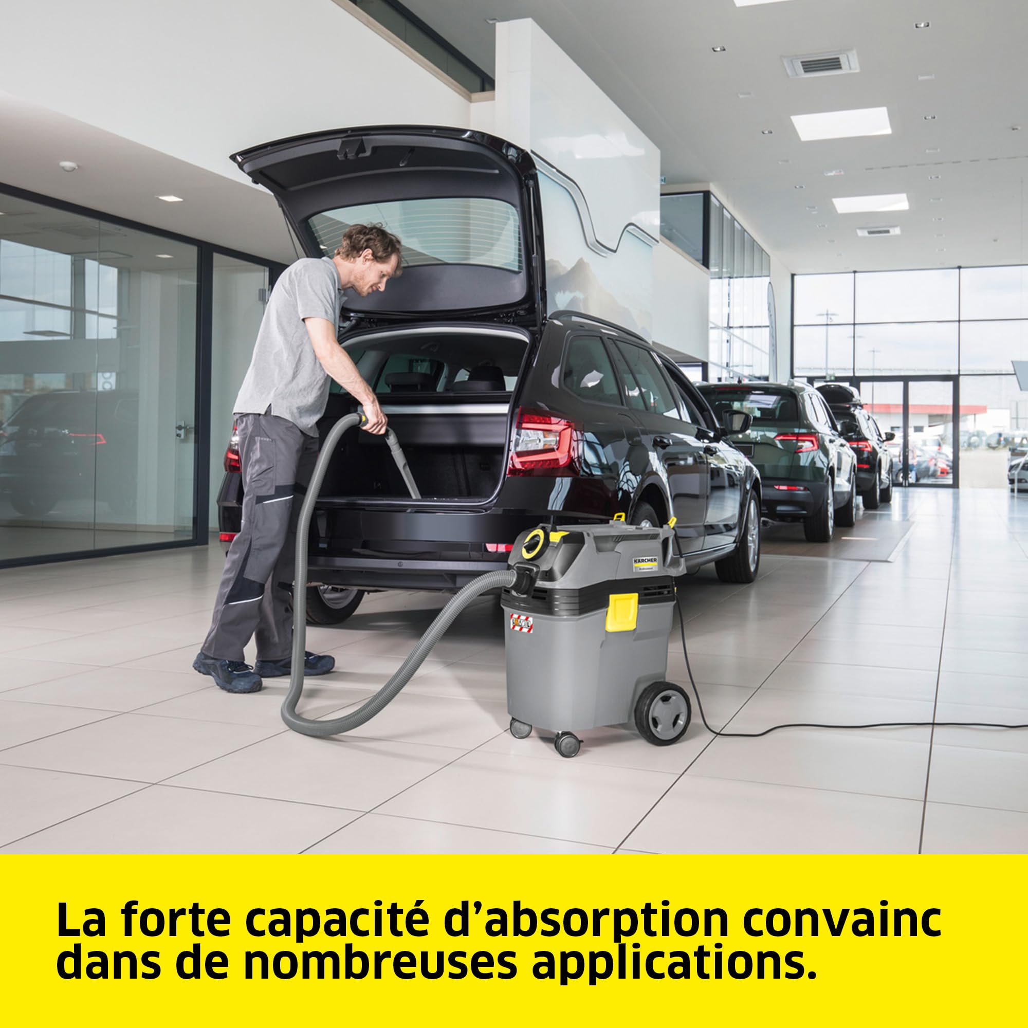KÄRCHER Aspirateur Eau et poussières NT 40/1 AP L, Max. 1380 W, Nettoyage Semi-Automatique du Filtre, réservoir : 40 l, Tuyau d’Aspiration : 2,5 m, suceur pour sols humides/secs (300 mm), Filtre