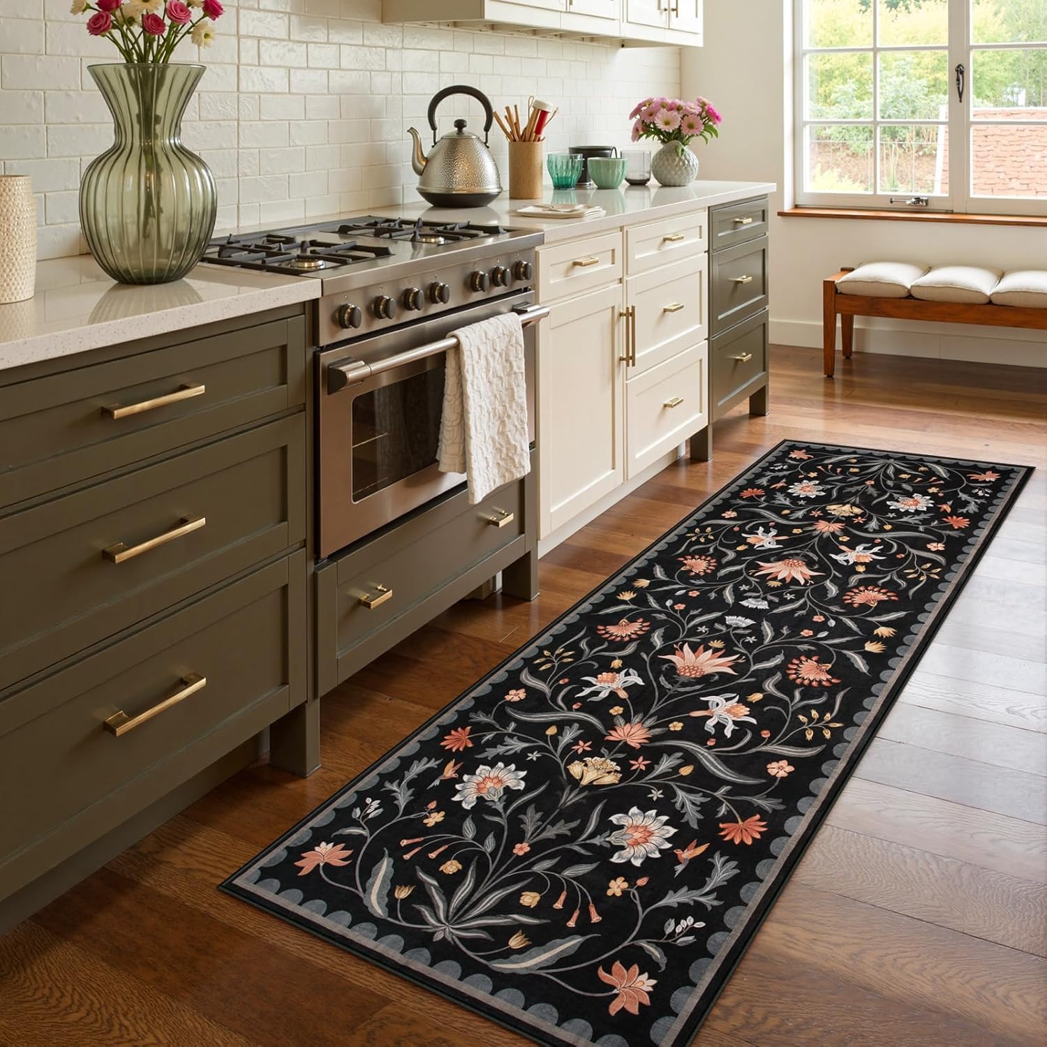 Lahome Boho Floral 2'6"x8' Washable Runners for Hallways, Kitchen Runner Rugs Non Skid Ultra-Thin, Soft Hallway Rug Throw Carpet Runners for Bedroom Bathroom Laundry Room (Black,2.6x8ft)