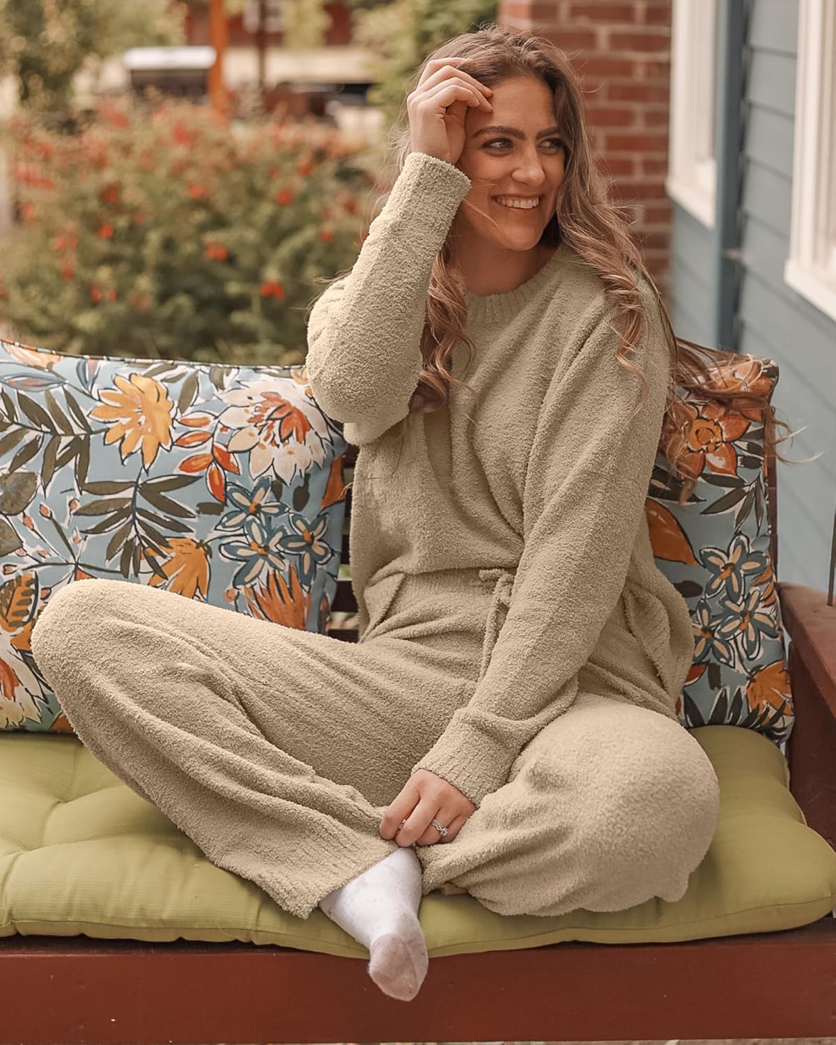 luvamia Women's Casual Pajama Set Fuzzy Fleece Knitted Long Sleeve Pj Loungewear - Image 5