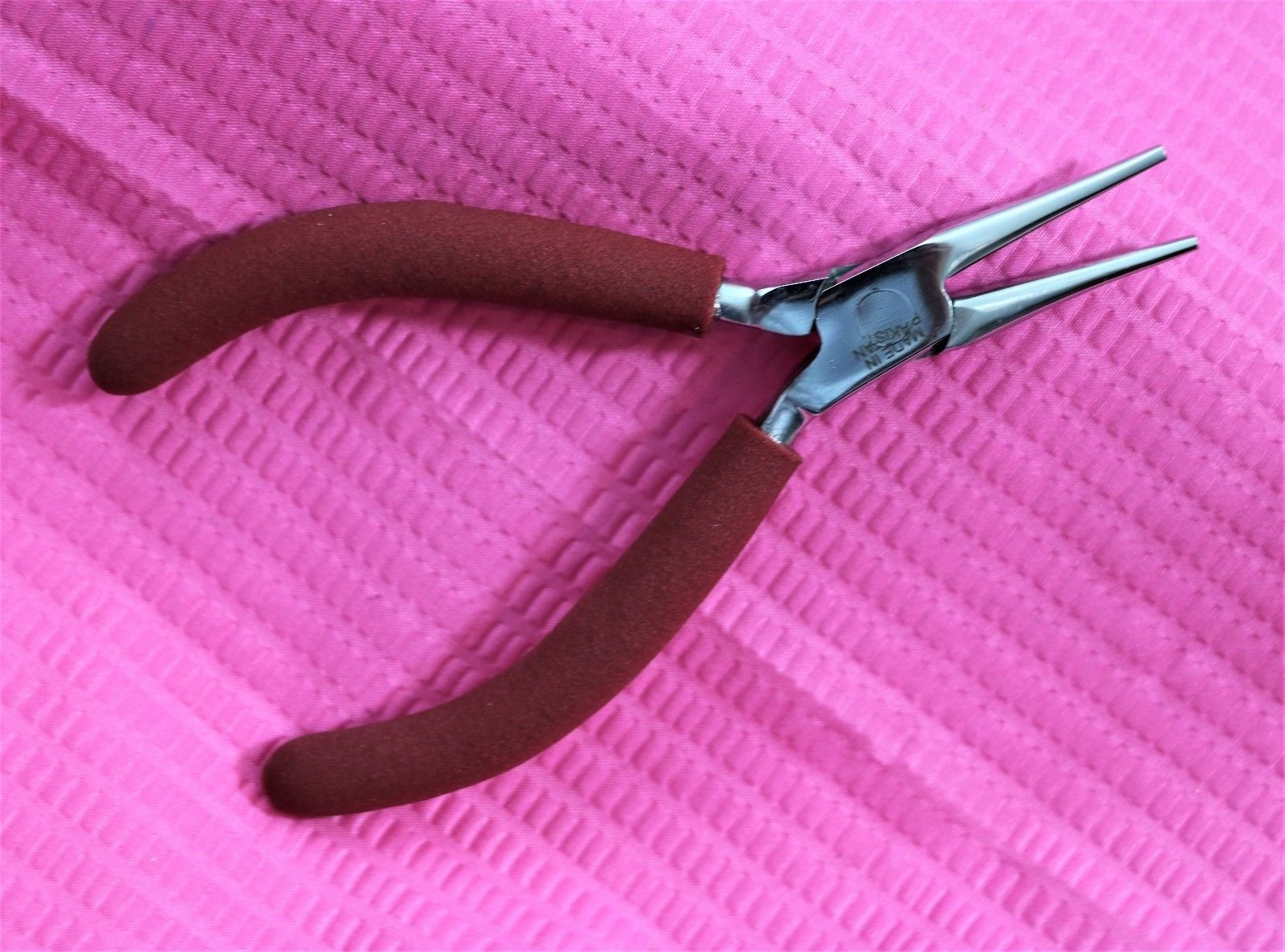 NEW O.R GRADE OPTICIAN ,OPTICAL, DOUBLE ROUND NOSE PLIERS,-A+ QUALITY