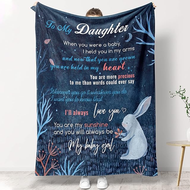 Blumuze Daughter Gifts, Personalised Fleece Blanket Gifts for Daughter, Daughter Gifts from Mum Dad, Birthday Christmas Wedding Anniversary Graduation Gifts for Daughter 152 x 127CM