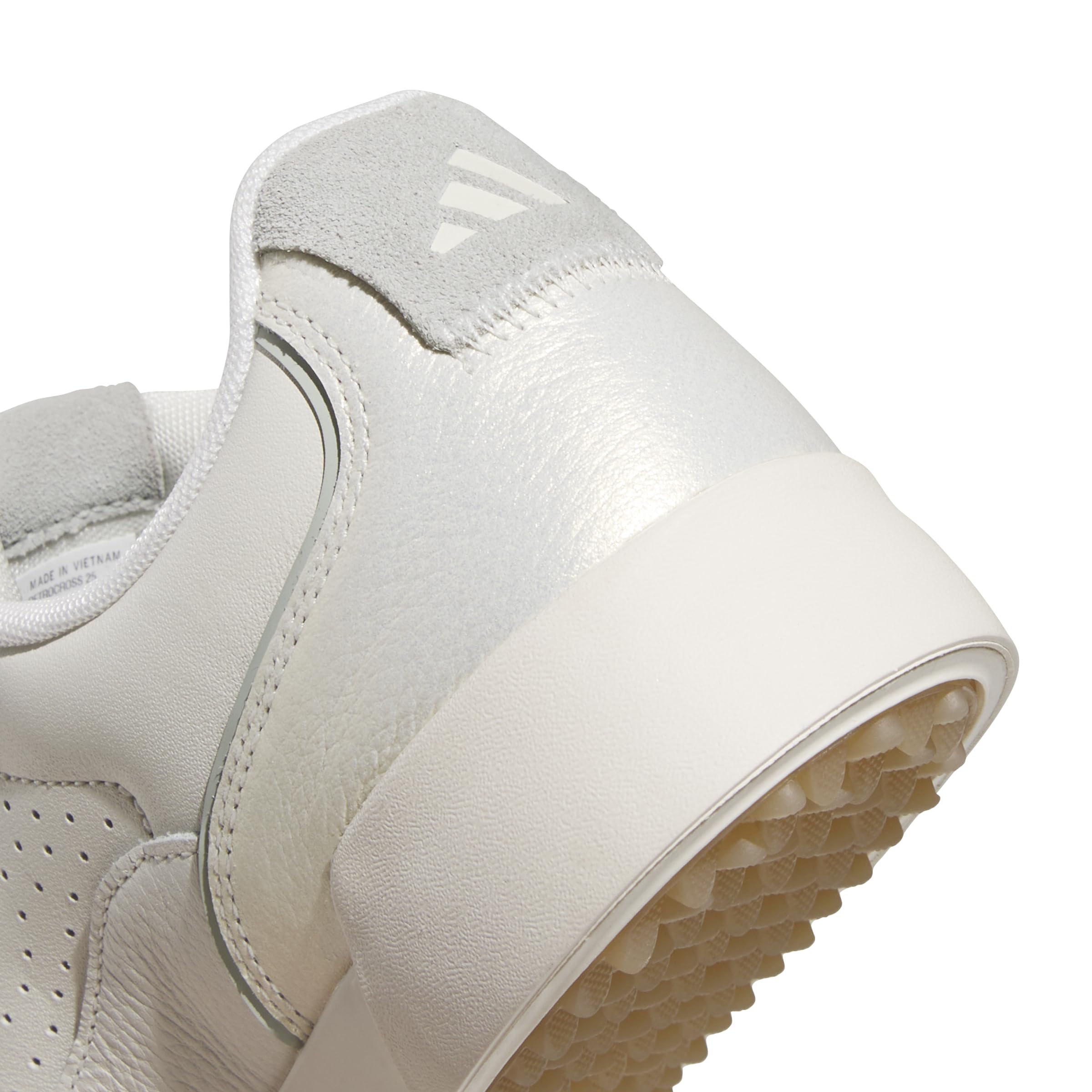 adidas Women's Retrocross 25 Spikeless Shoes, Off White/Wonder Silver/Gum 4, 7
