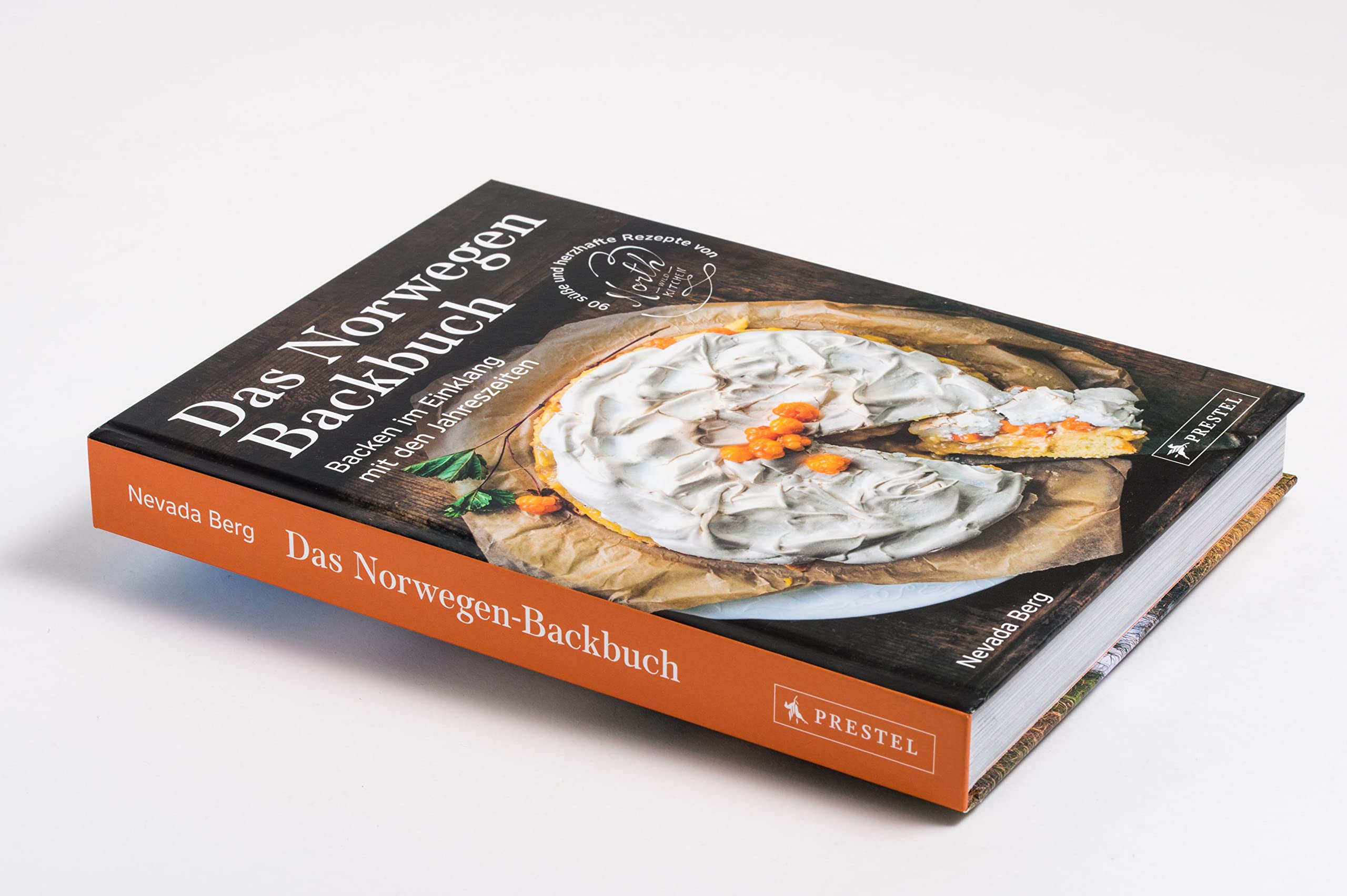 Das Norwegen-Backbuch: Backen im Einklang mit den Jahreszeiten - 90 süße und herzhafte Rezepte von North Wild Kitchen - Deutscher Kochbuchpreis Silber und GAD-Award Silber 2023