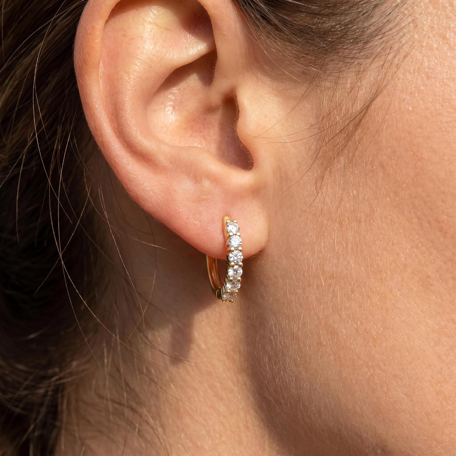 Pompeii 3/4 cttw Lab Grown Diamond Hoops in White or Yellow Gold 1/2" Tall (((G-H)),SI(1)-SI(2))