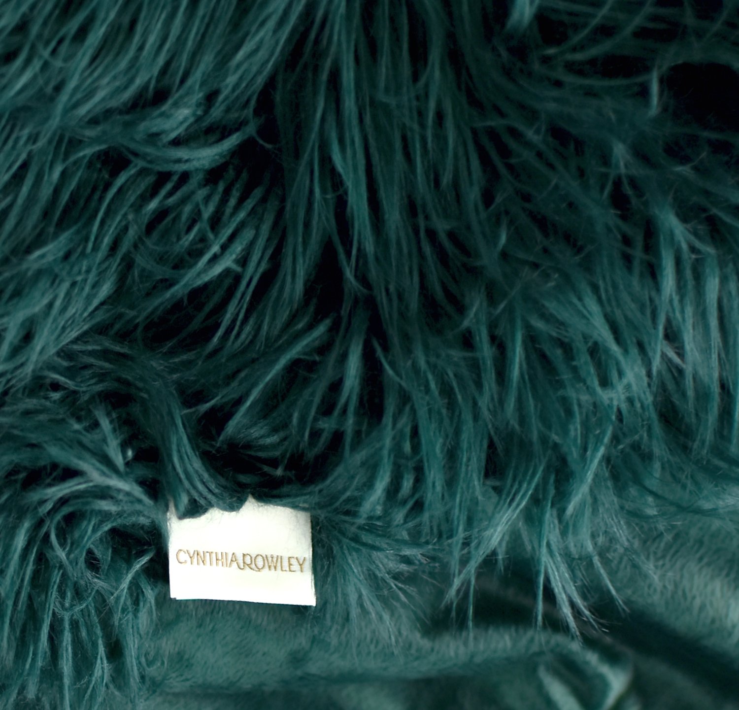 Cynthia Rowley Lush Plush Mongolian Lamb Wool Faux Fur Throw Blanket