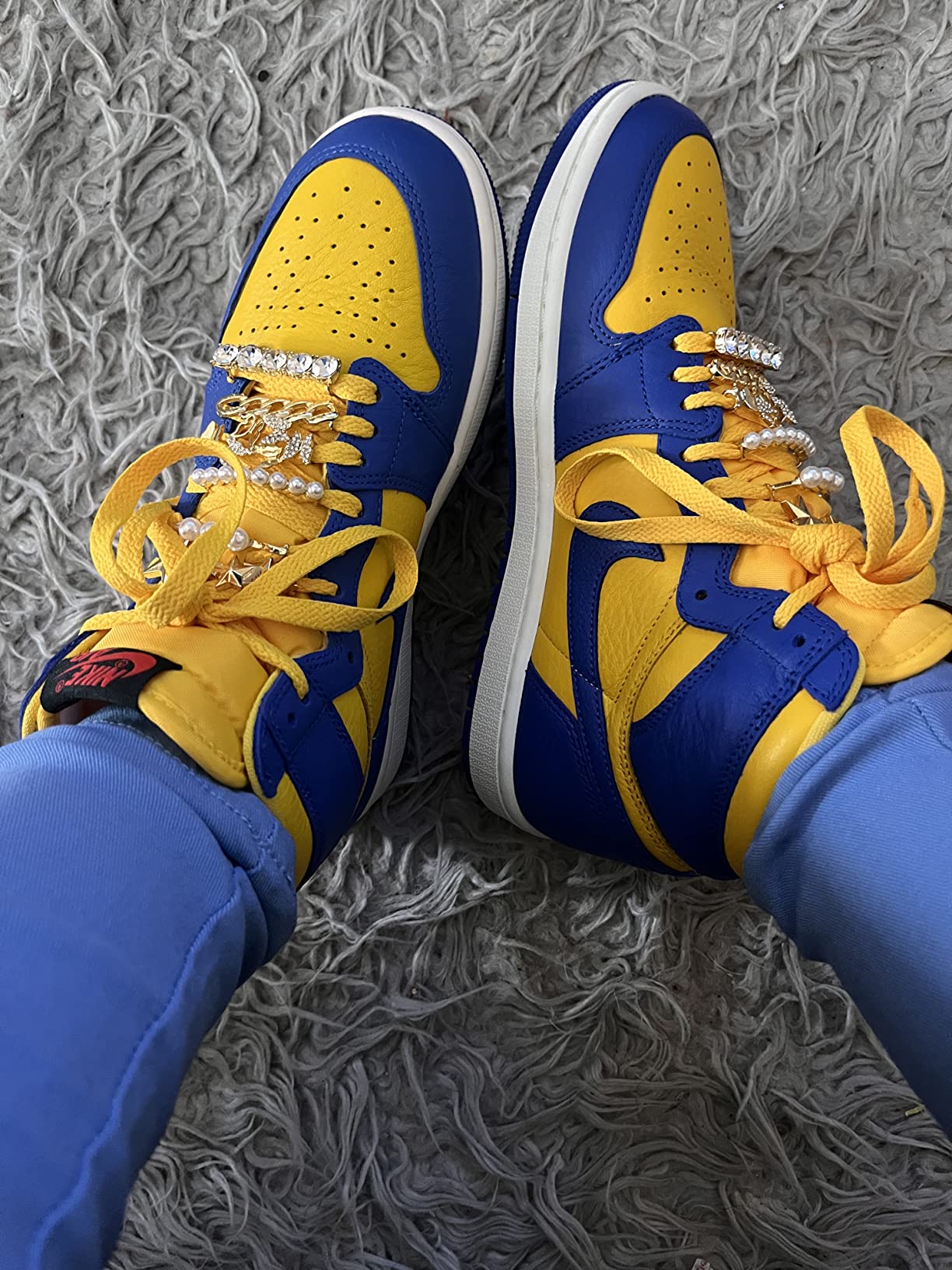 38/mo Finance Jordan Womens WMNS Air Jordan 1 MID SE DO6699 200