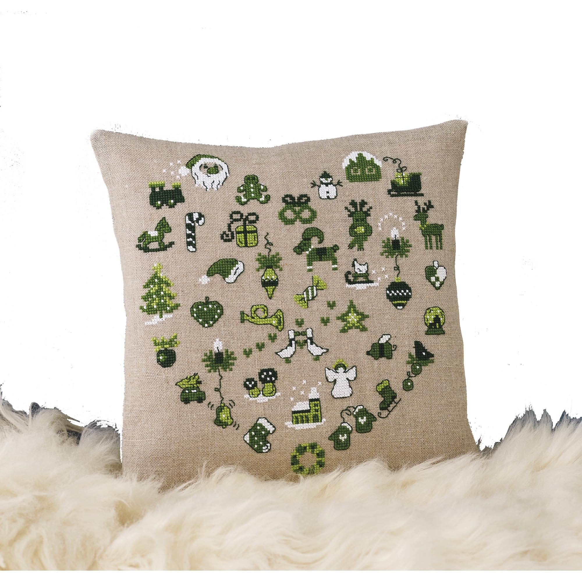 Permin Counted Cross Stitch Kit - Heart Cushion