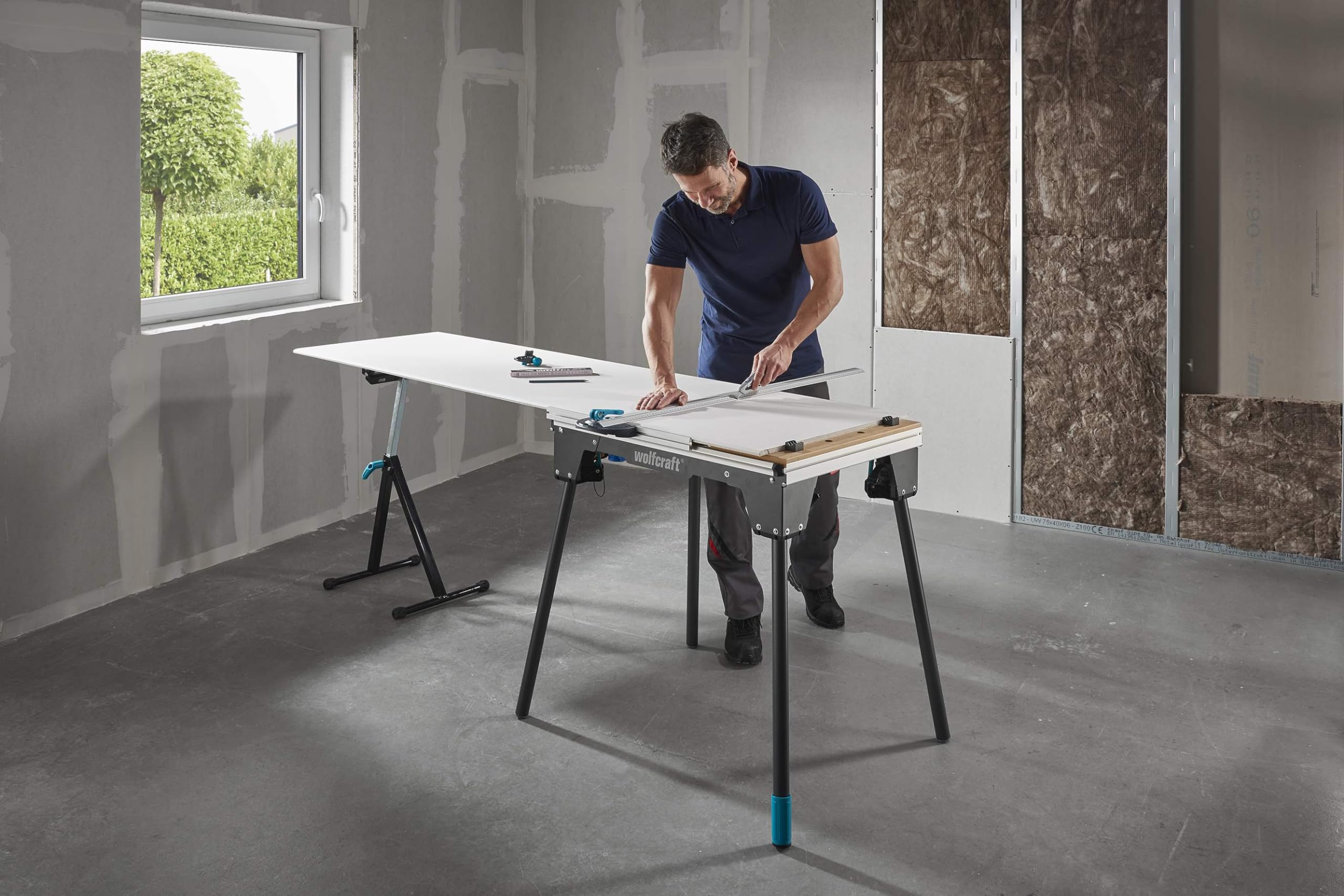 wolfcraft MASTER cut 2200 I 6907000 I tavolo 4 in 1 per l'uso come sega circolare da tavolo, tavolo per seghetto alternativo, stazione di lavoro e come tavolo per fresatura