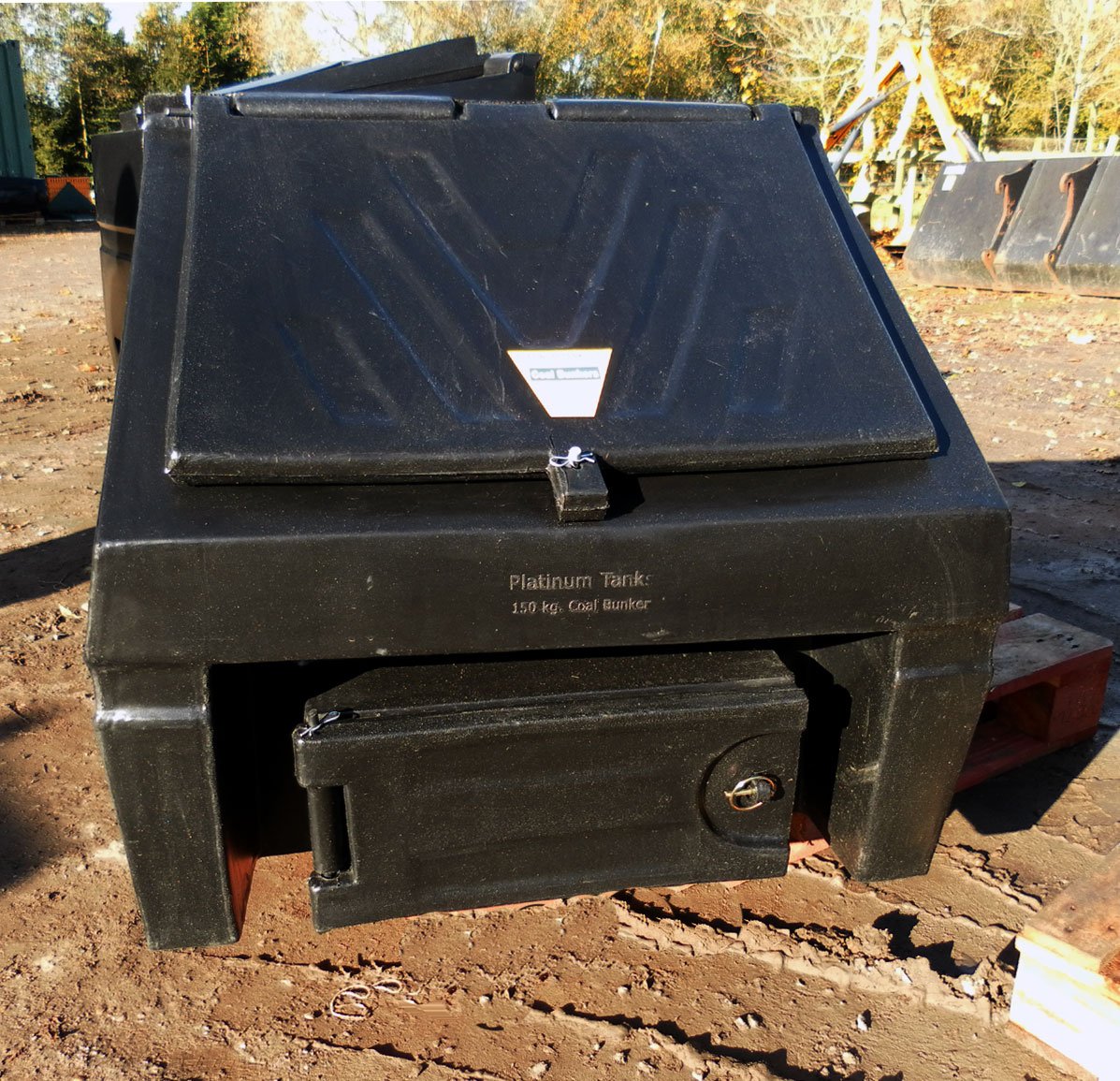 150kg Small Coal Bunker........Cannot Ship to Highlands and some other areas .. Please READ product description