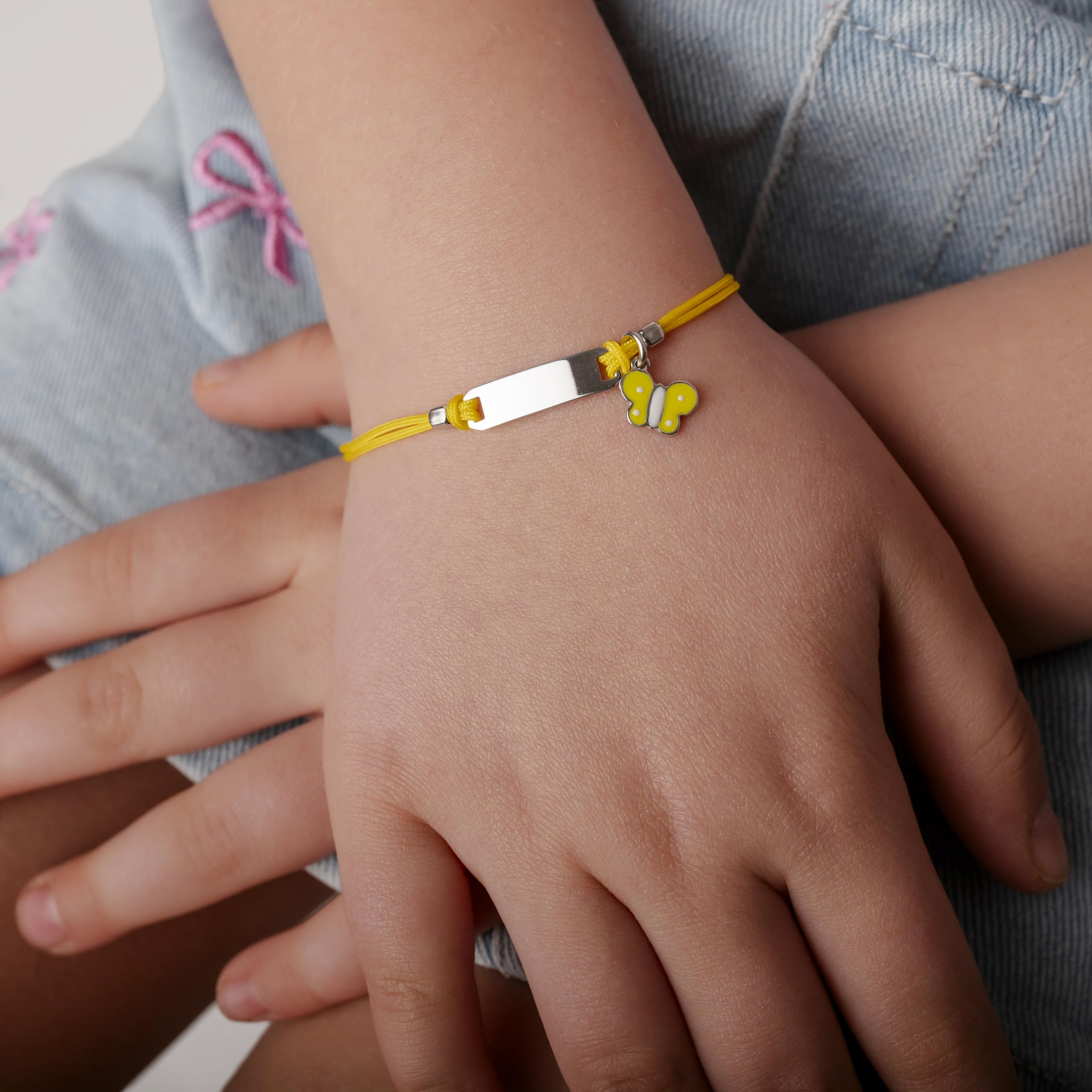 Sakrami Bracciale Argento 925 Bimba Cordoncino Giallo con Farfalla Giallo Kids Collection + Confezione Regalo Personalizzata - Braccialetto per Nascita Comunione o Battesimo