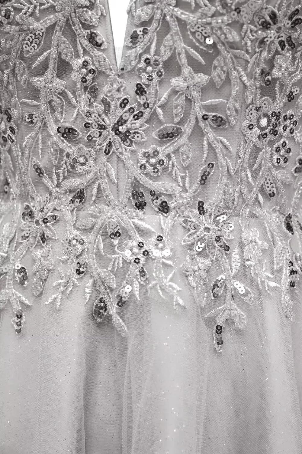 Tulle Homecoming Dresses for Teens V-Neck Tulle Short Prom Dresses Sparkly Cocktail Mini Dress