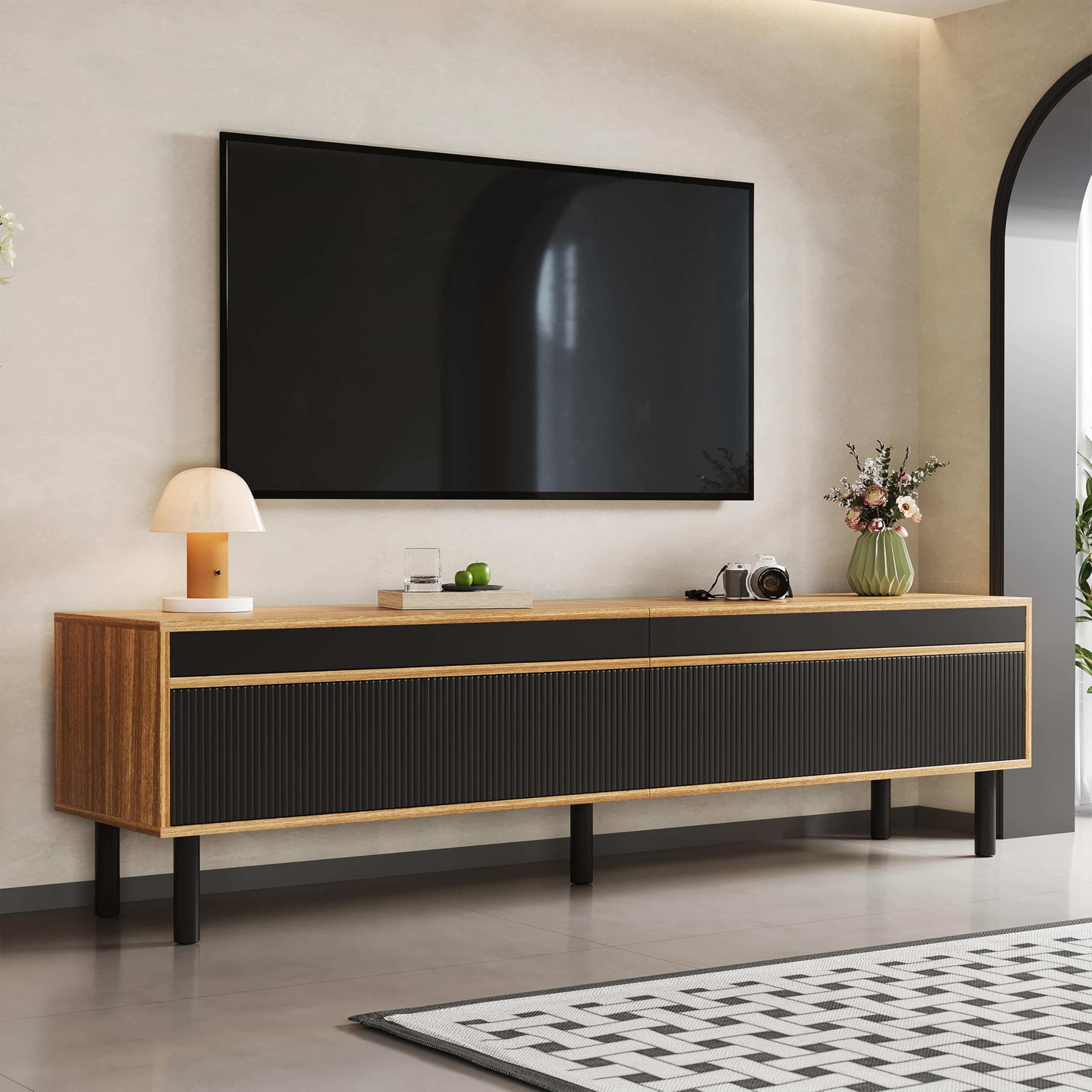 BTM Mobiletto TV Moderno con 4 Ante, Mobile Porta TV con Spazio di Archiviazione Mobile Soggiorno, Nero + Legno 170 cm x 38cm