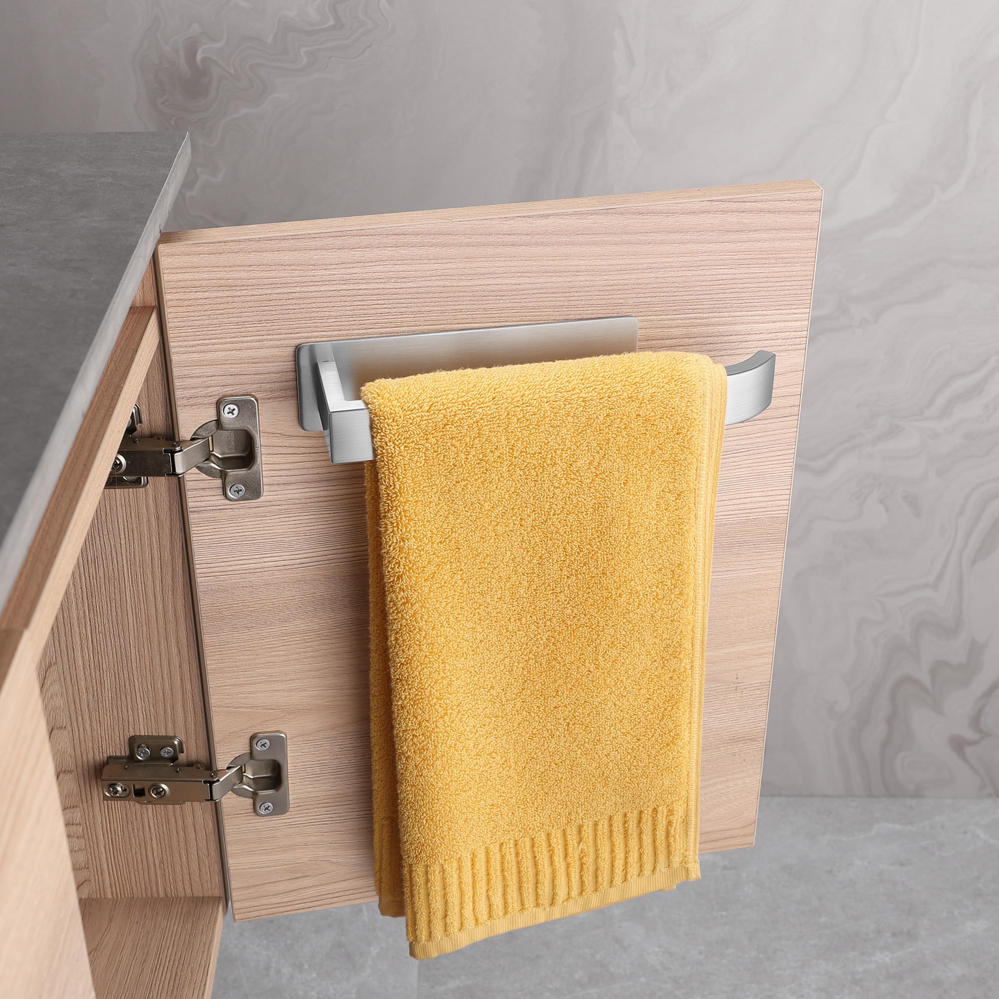 ALOCEO Porta Asciugamani Bagno Adesivo, Portasciugamani da Parete in Acciaio Inox, Argento 24 cm