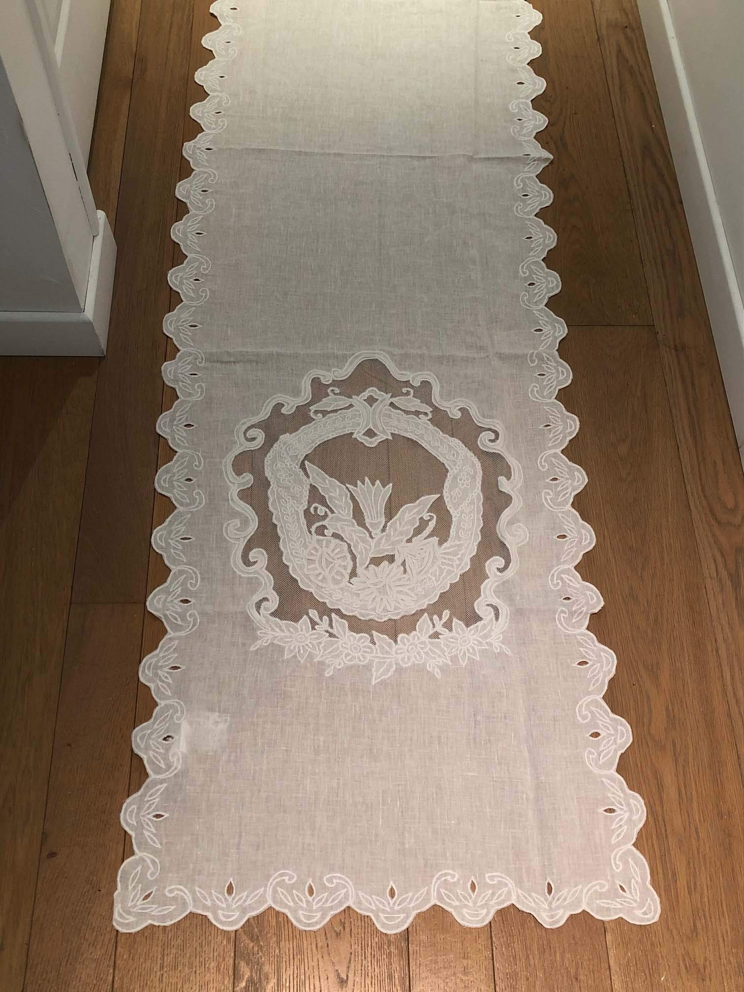 Chemin de Table Saint Paterne Blanc 50 x 220 cm