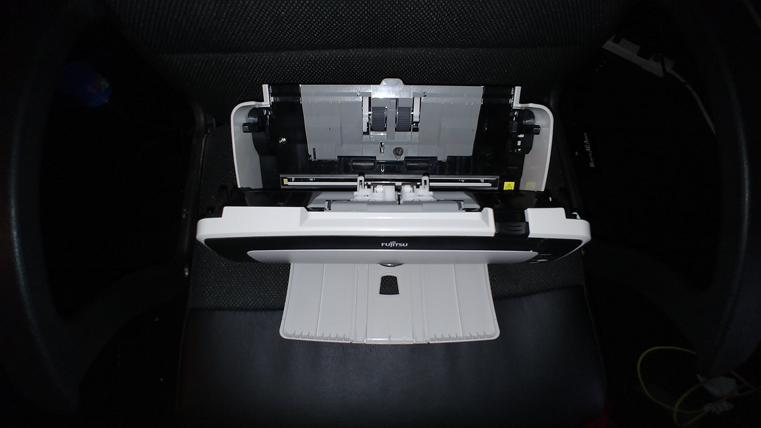 Fujitsu Escáner dúplex PA03540-B055 fi-6130 (renovado)