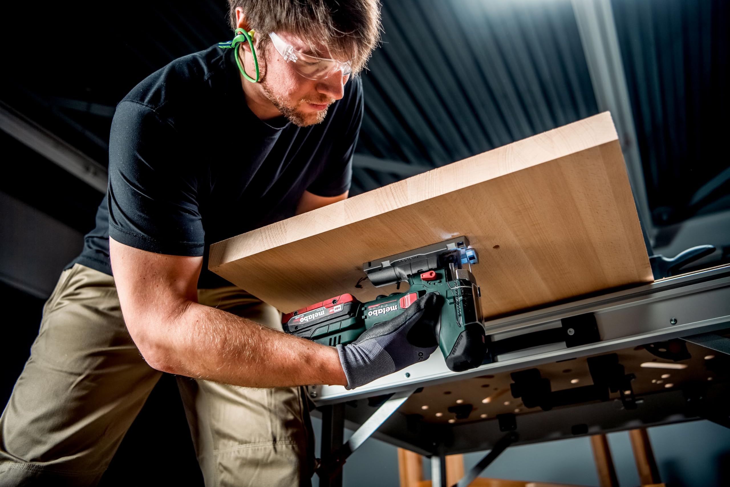 Metabo ST 18 LT 130 BL Scie sauteuse sans fil 601054840 sans batterie 18 V Nombre d’accus fournis 0
