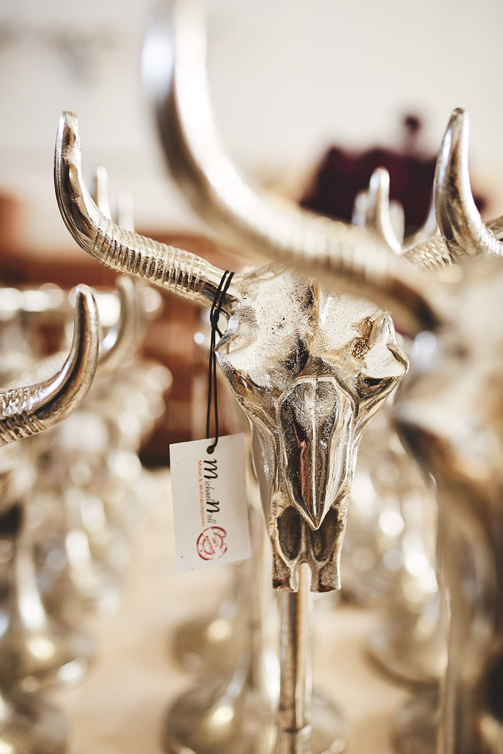 Stierkopf Bulle Schädel Stier Bullenschädel Geweih Hörner Dekoration Silber Aluminium - Deko Modern aus Metall - Für Wohnzimmer, Schlafzimmer oder Badezimmer - Größe: S, M oder L (42 x 23 x 14 cm)
