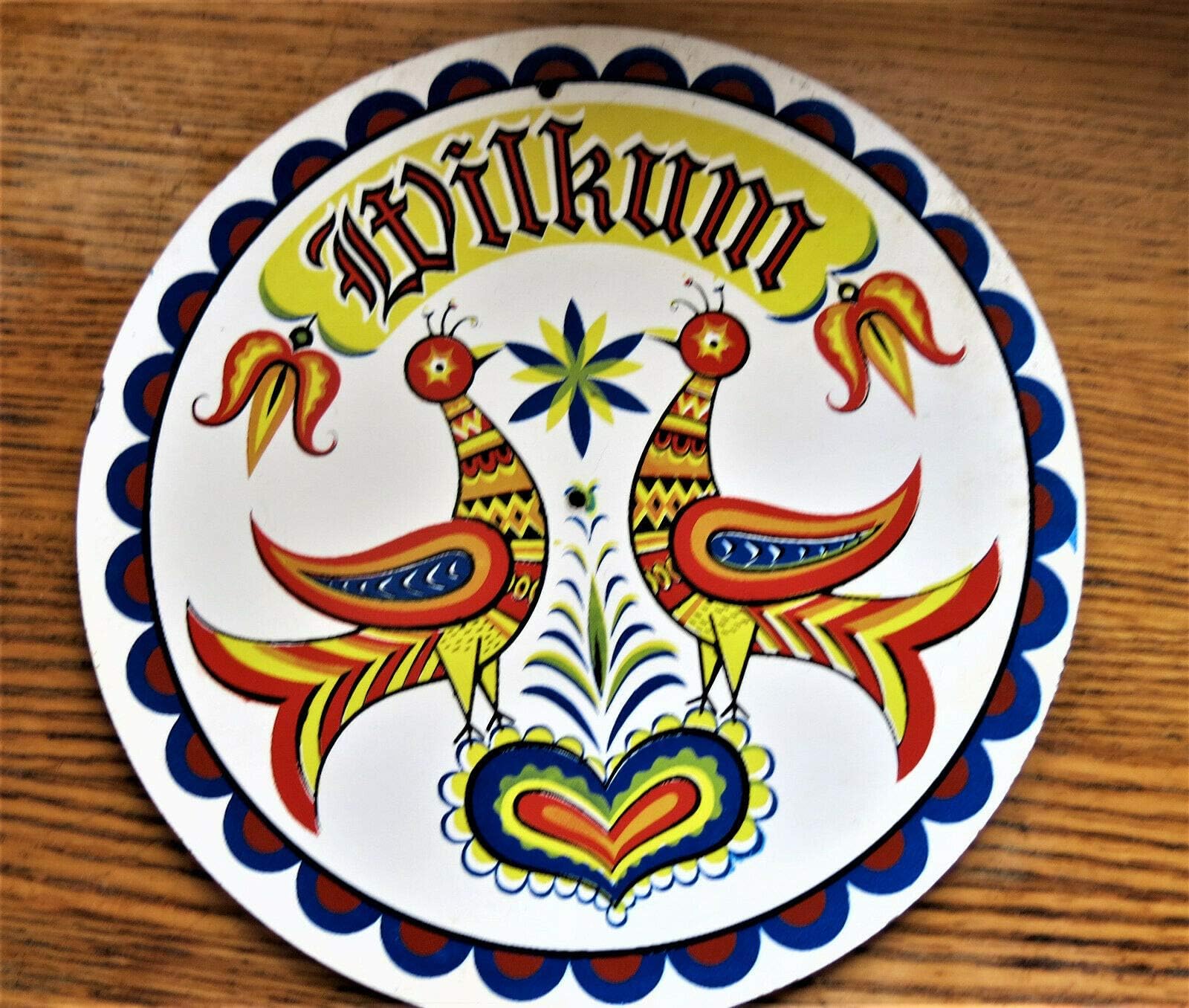 Vintage Pennsylvania Dutch Metal Sign Wilkum Round Folk Art Good Luck 12'' Diameter
