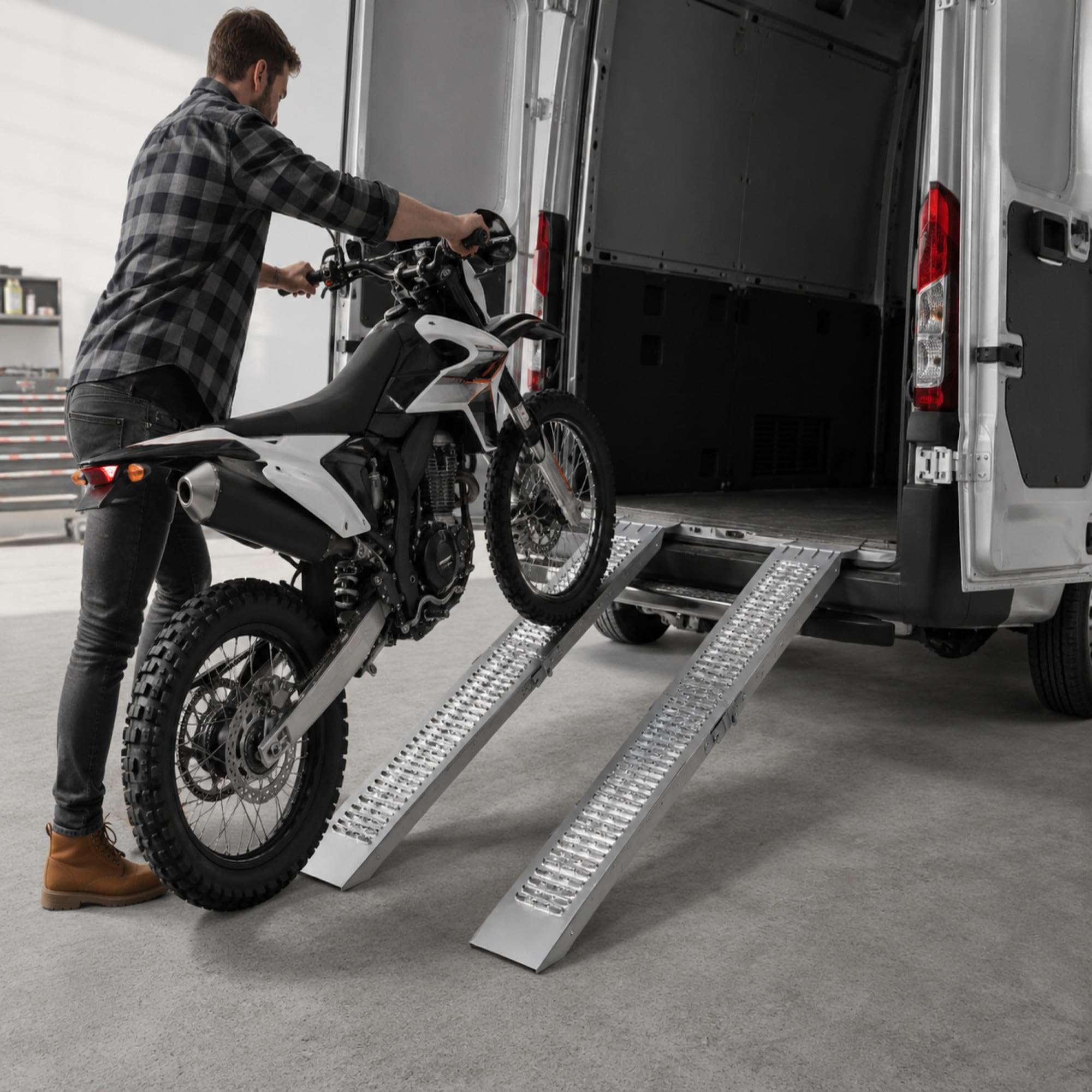 KADAX Rampe di Carico Pieghevoli in Acciaio 2 pz Portata 400 kg - Pieghevoli - per Carico di Moto su Furgone - Struttura Stabile Salvaspazio da Chiuse