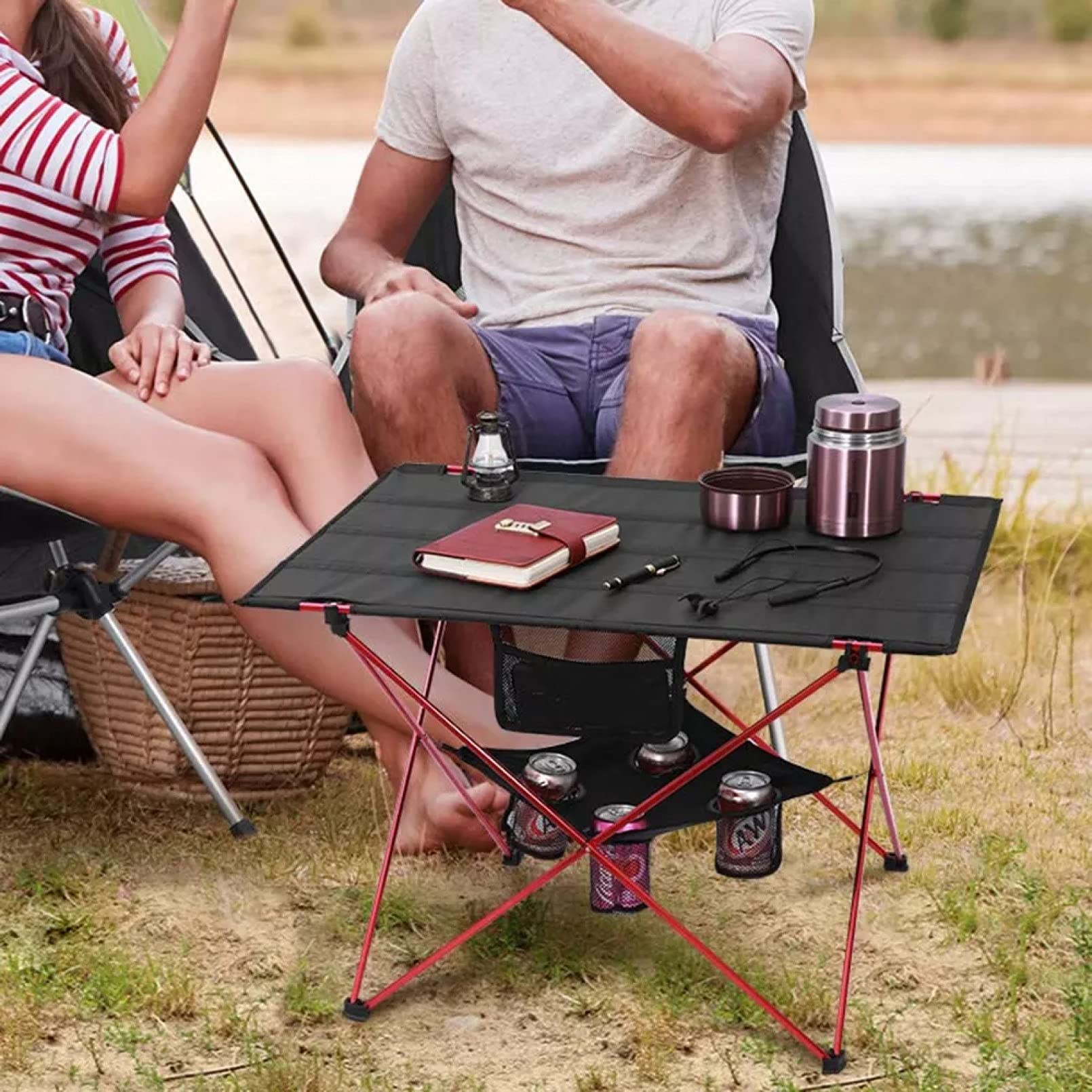 BAJIE Tavolo pieghevole da esterno 75*54 cm Tavolo da pranzo portatile da esterno Scrivania pieghevole da giardino Impermeabile in tessuto Oxford Leggero Tavolo da campeggio Borsa da trasporto inclusa
