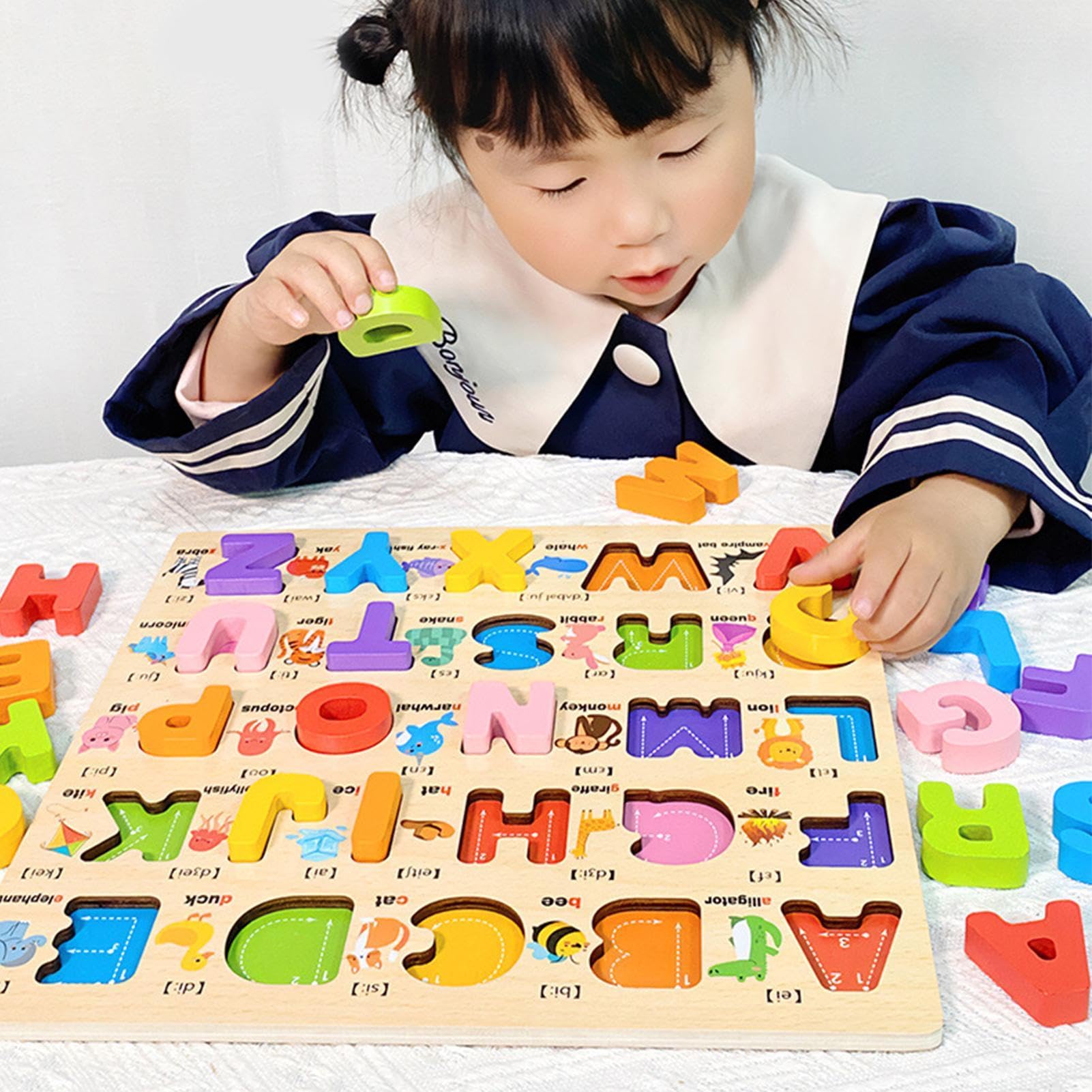 Amazon.co.jp: 木製アルファベット数字形パズル、木製アルファベット