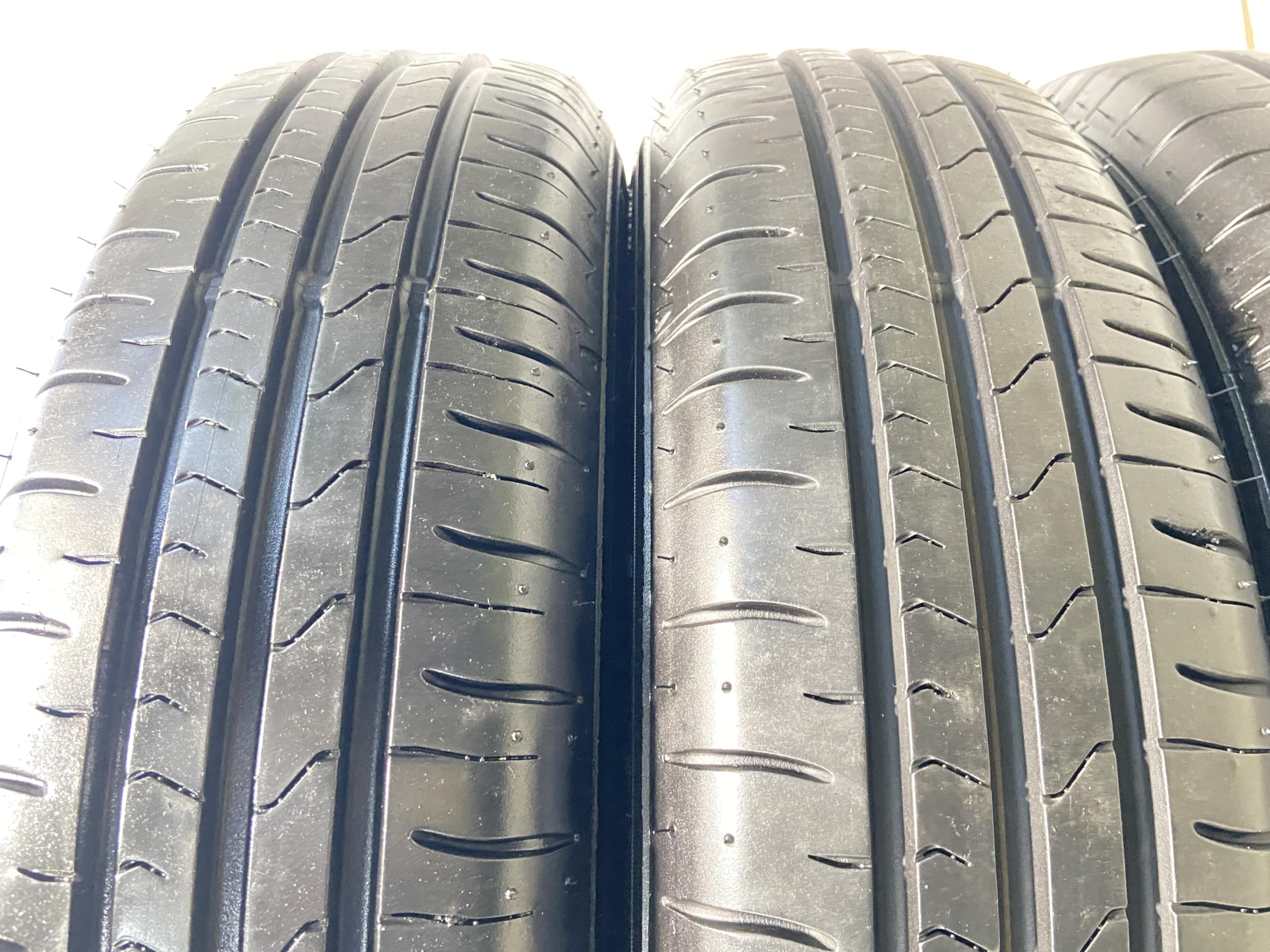 Amazon.co.jp: 【中古タイヤ】FK シンセラ SN832i 145/80R13 4本セット 