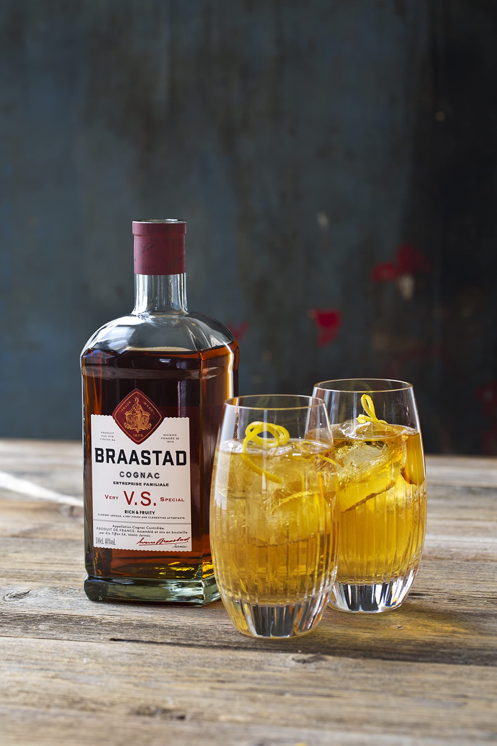 Braastad Cognac VS 40% vol. (1 x 0,7l) – Französischer Cognac mit frischem Charakter – Perfekt pur, in Cocktails, Aperitifs oder Longdrinks