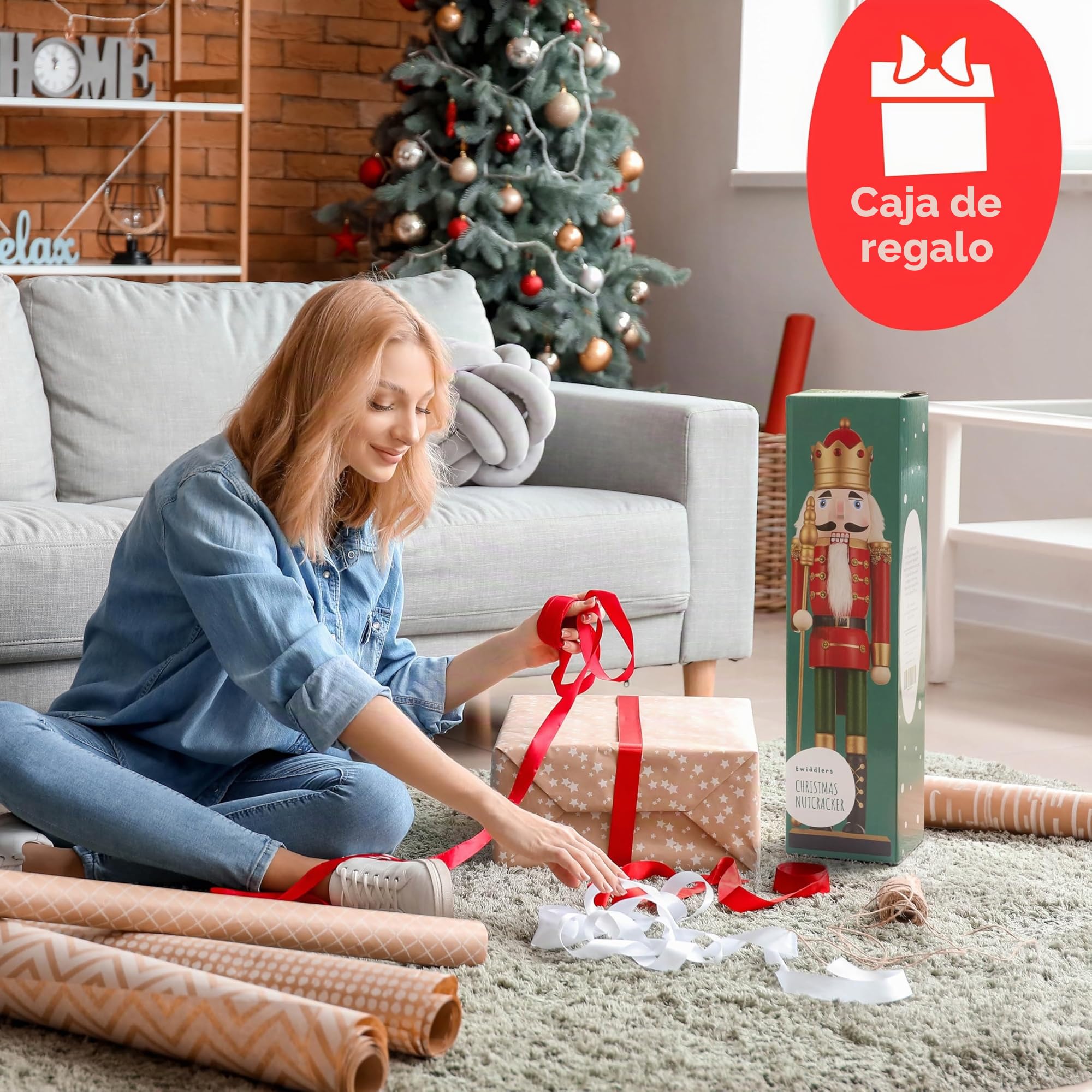 THE TWIDDLERS Gran Soldado Cascanueces de Navidad de Madera con Soporte, XL 50 cm – Material de Pino y Madera Hecho a Mano Decoración navideña Tradicional