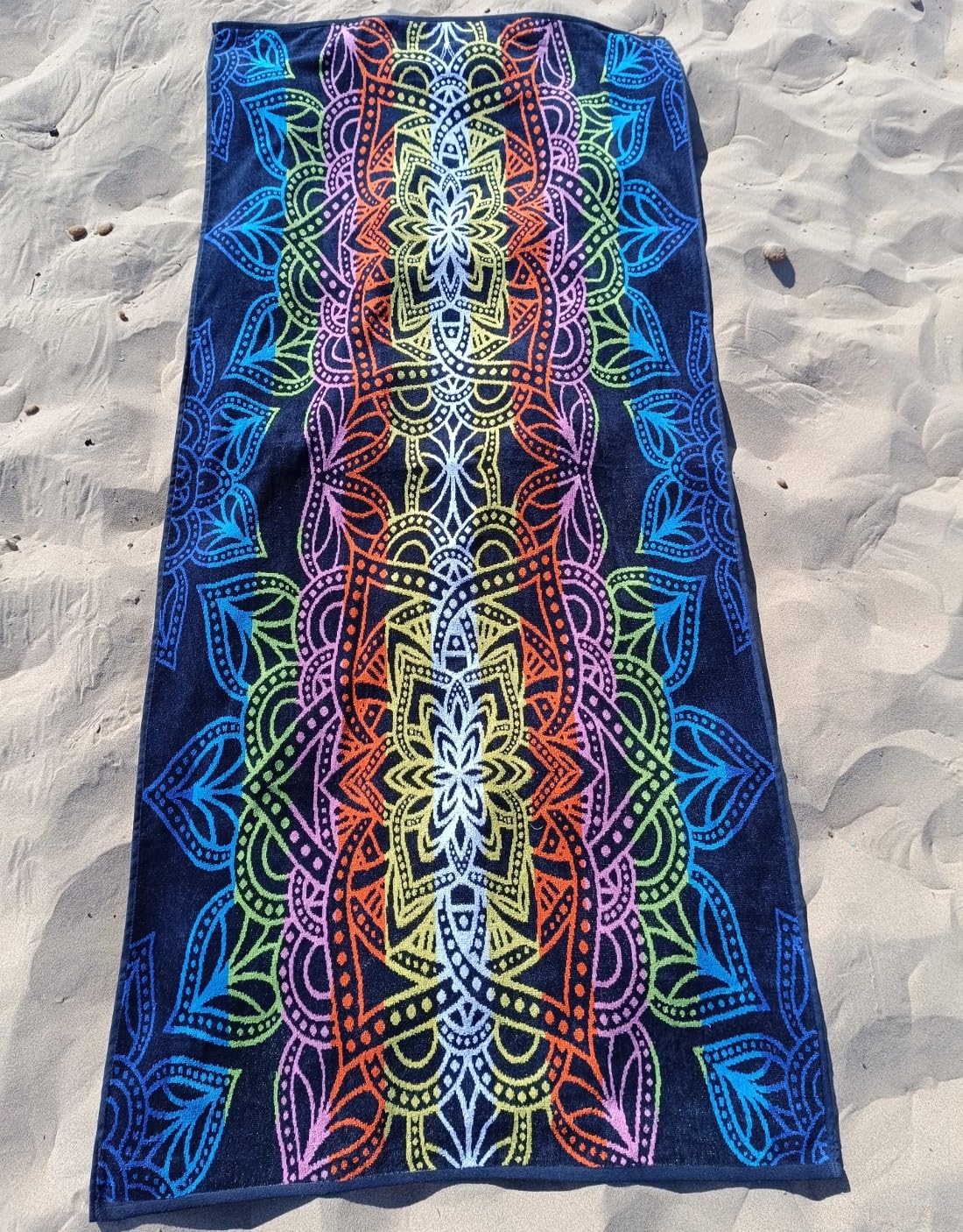 DHESTIA HOME - Toalla de Playa Grande Terciopelo 100% Algodón de 90x190 cm Mandala Bankot - Color ÚNICO, Talla 90x190 cm