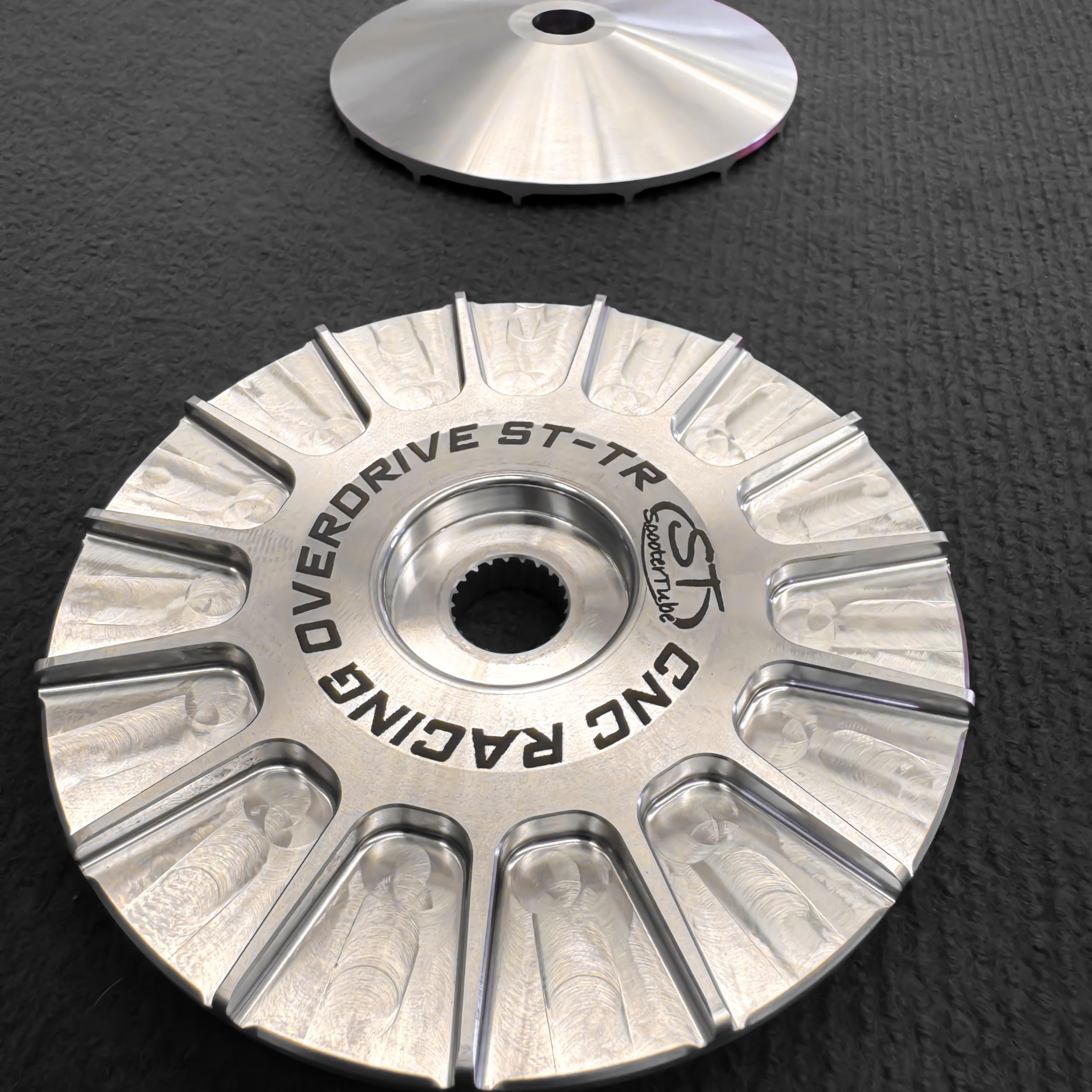 Puleggia Overdrive ST Racing per Piaggio 125 150 180 2T CNC Variatore