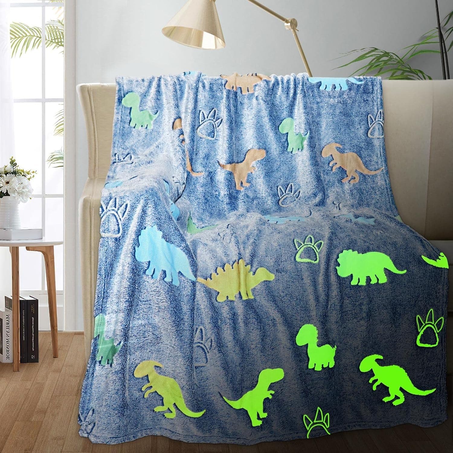 Happy Hues® Glow in The Dark Blanket Kids-Teens Boys & Girls Travel Lightweight Throw Blankets Soft & Fluffy for Kids (Shiny Dino)