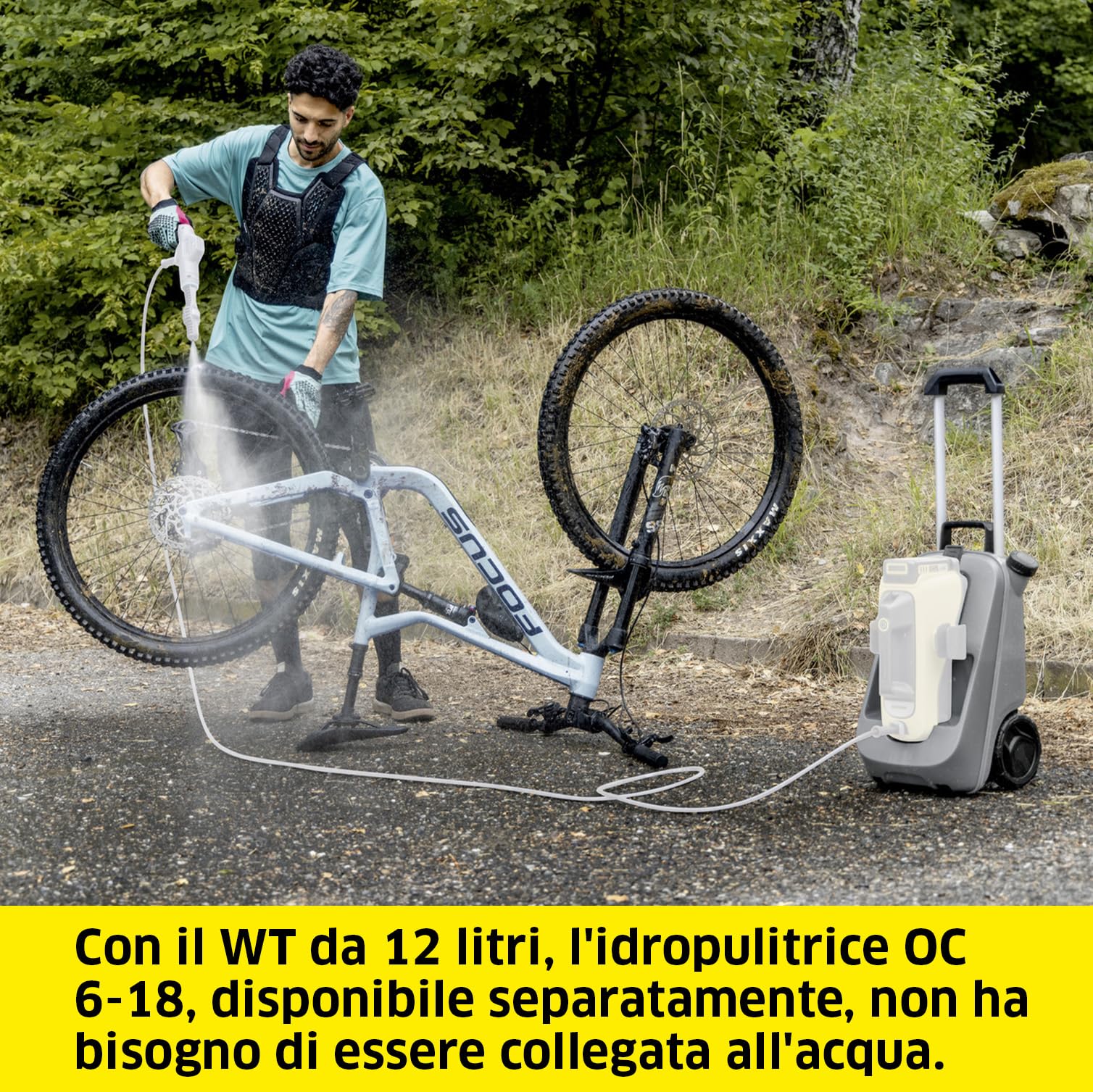 Kärcher Trolley serbatoio d'acqua mobile WT 12l, con grandi ruote e manico telescopico, completamente impermeabile, accessorio originale per idropulitrice a batteria a media pressione Kärcher OC 6-18