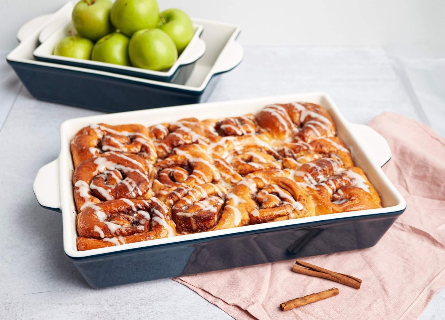 food network baking pan set