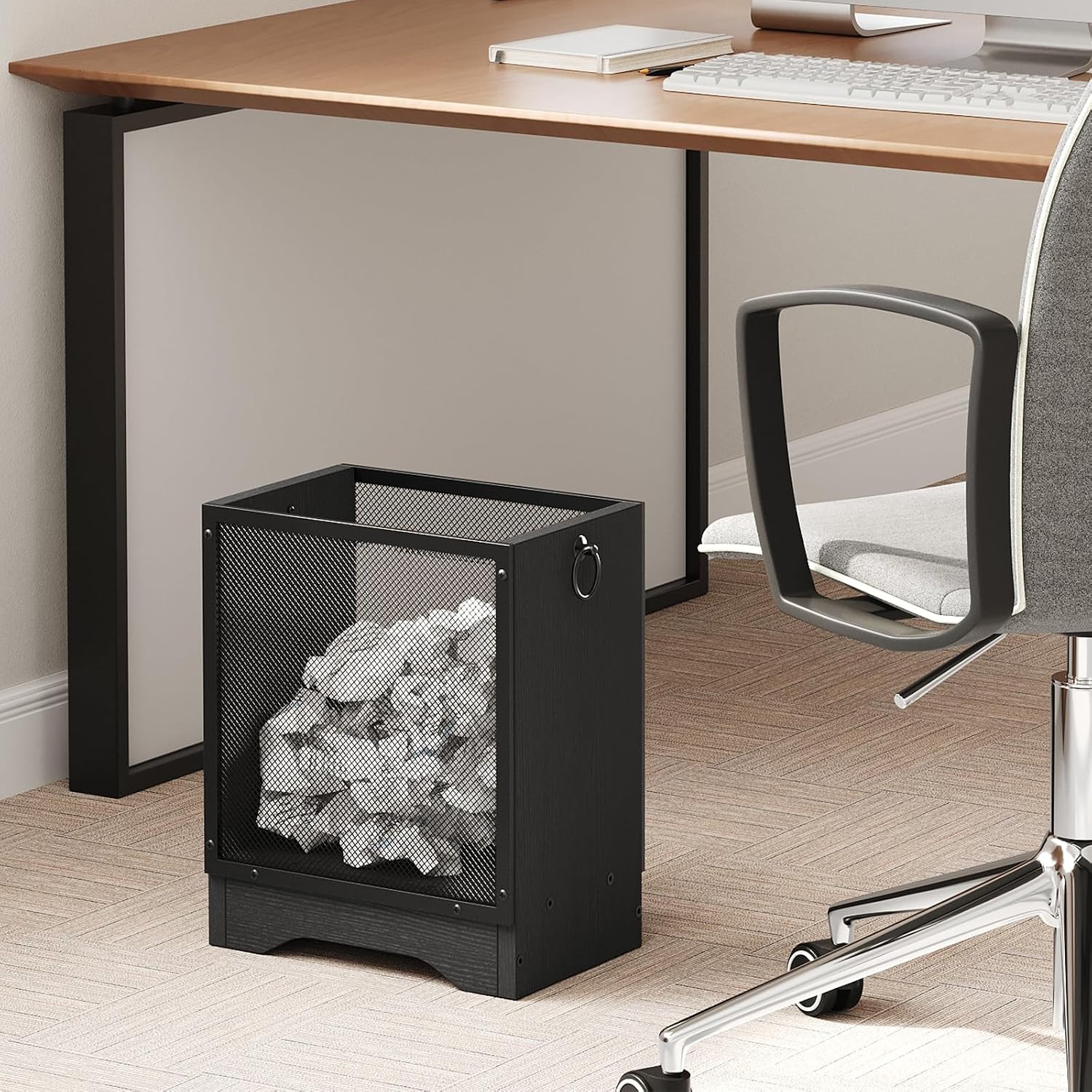 HOOBRO Industrial Trash Can, 4.5 Gallon Metal Mesh Waste Basket with Wooden Base, Small Garbage Can for Office, Bedroom, Under Desk, Black, BB06LJ01
