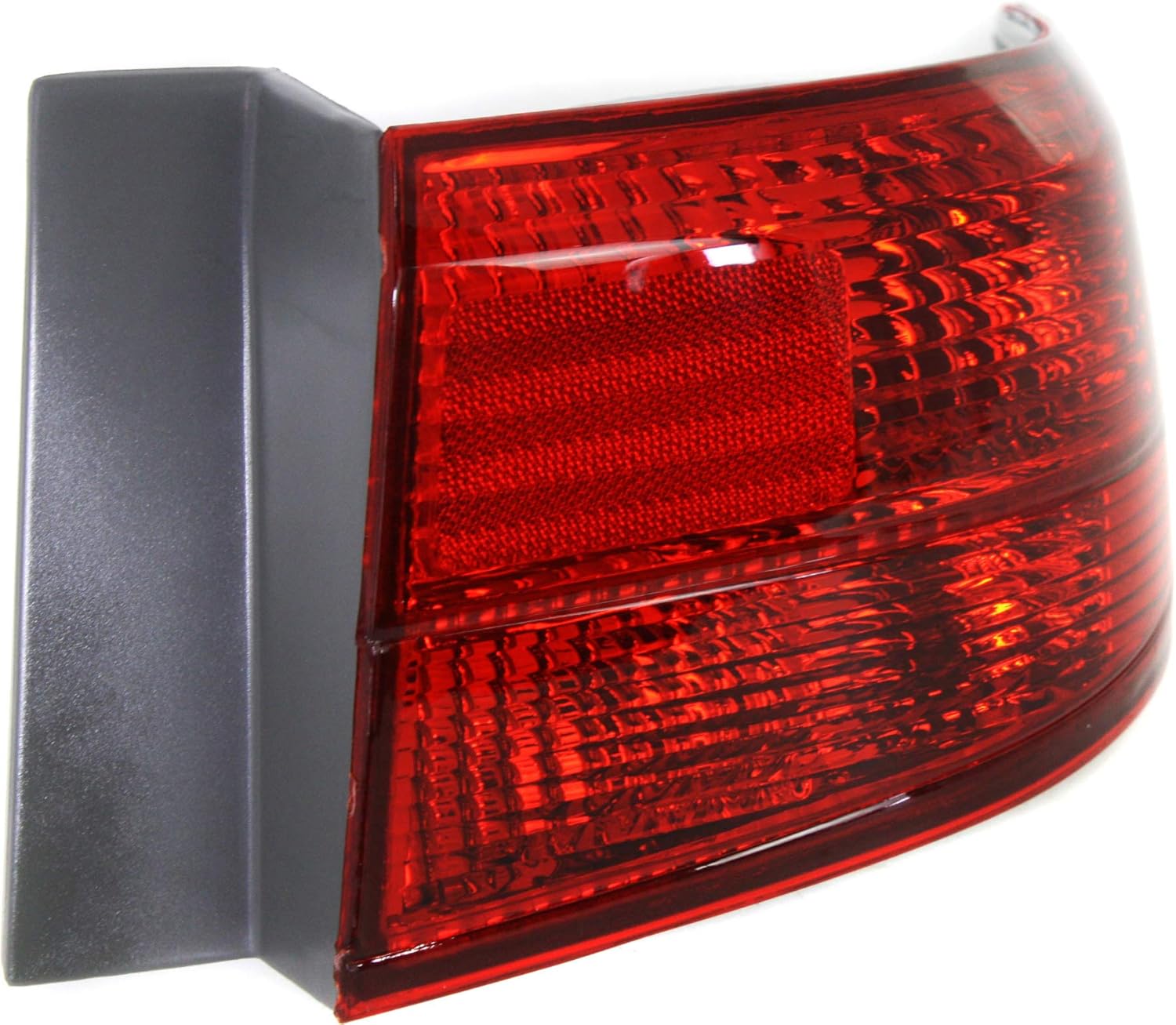 Garage-Pro Tail Light for HONDA ACCORD 05-05 RH Outer Lens and Housing Sedan